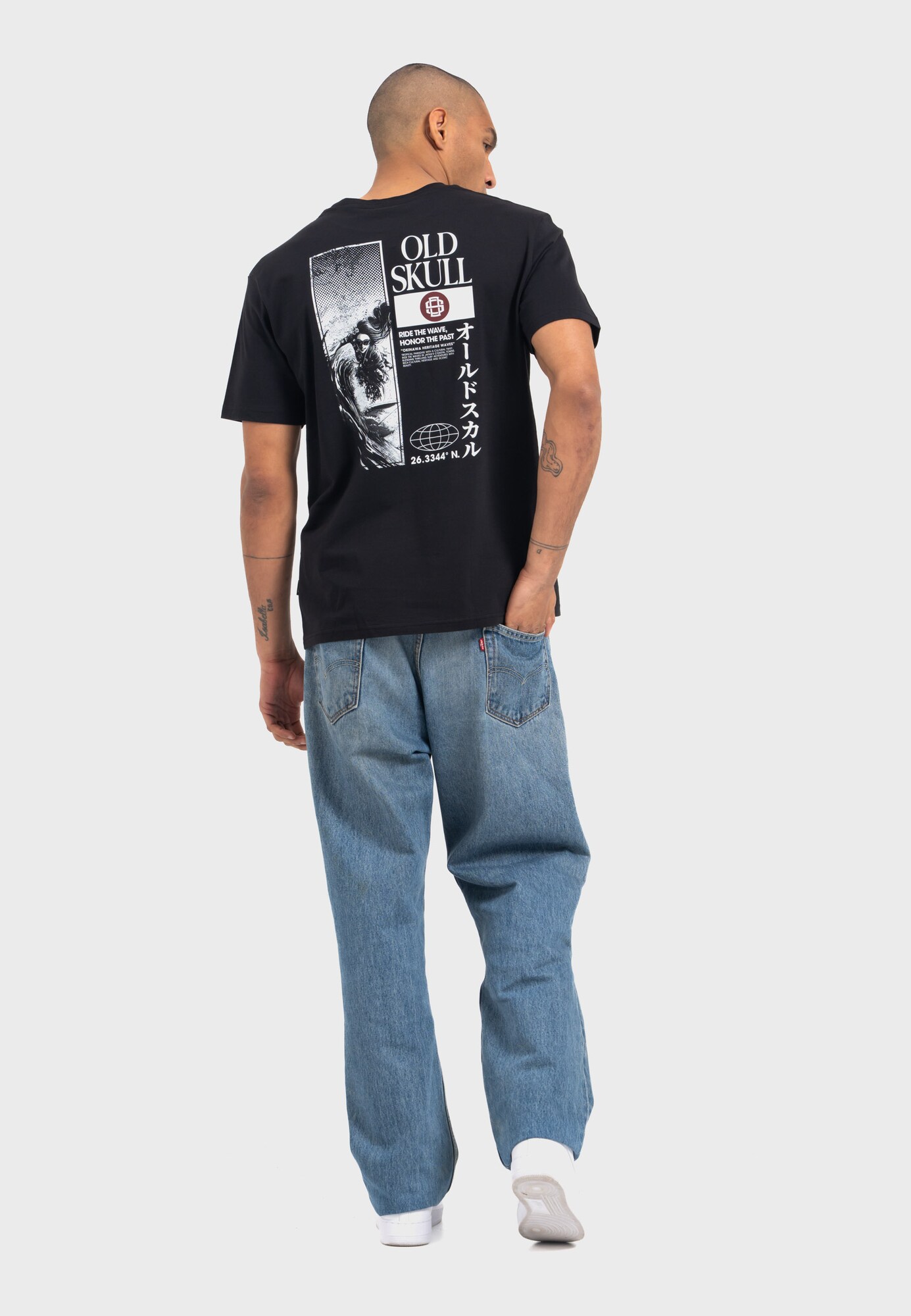 Thumbnail - T-Shirt 'Asian Lotus Surf'