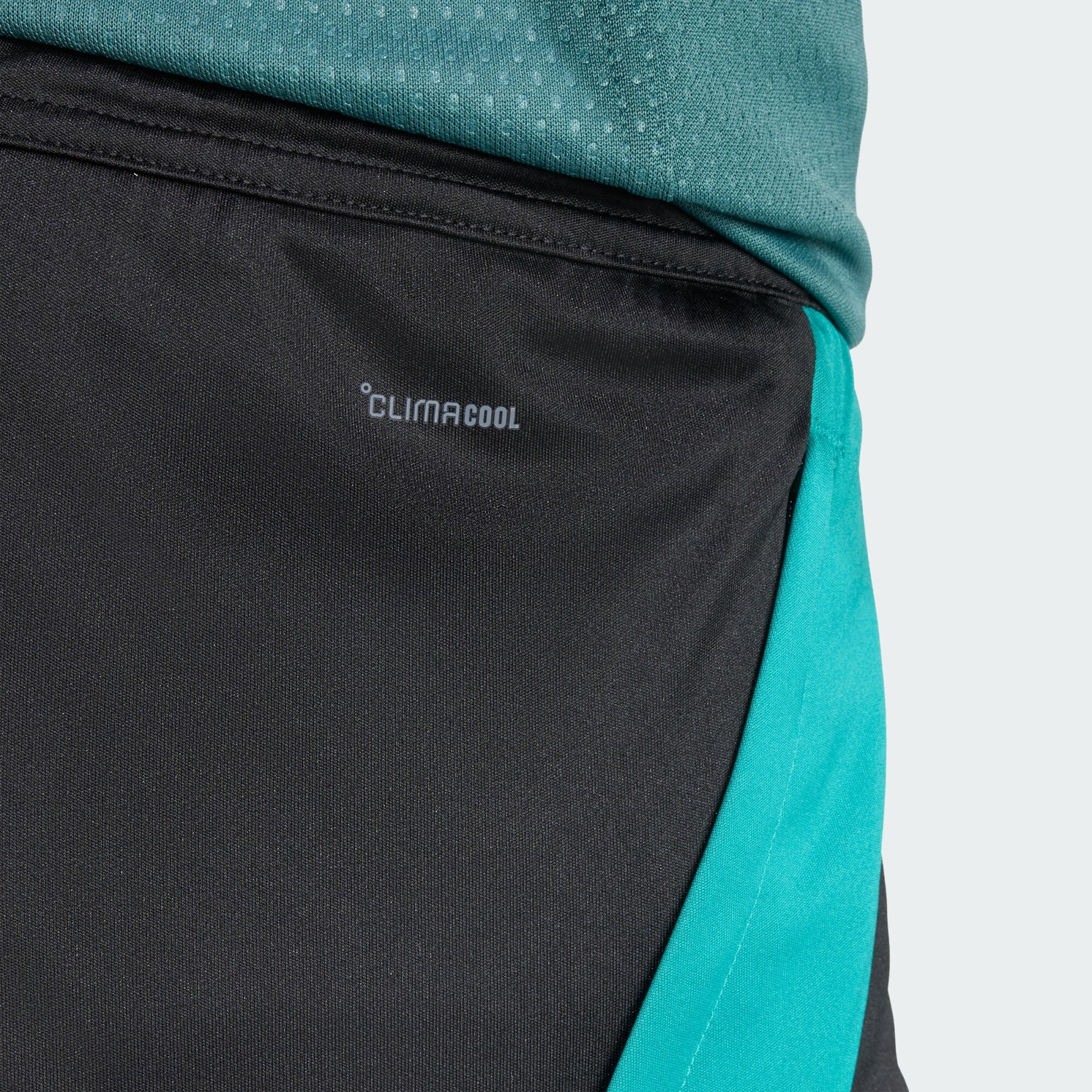 Thumbnail - Shorts 'All Blacks'