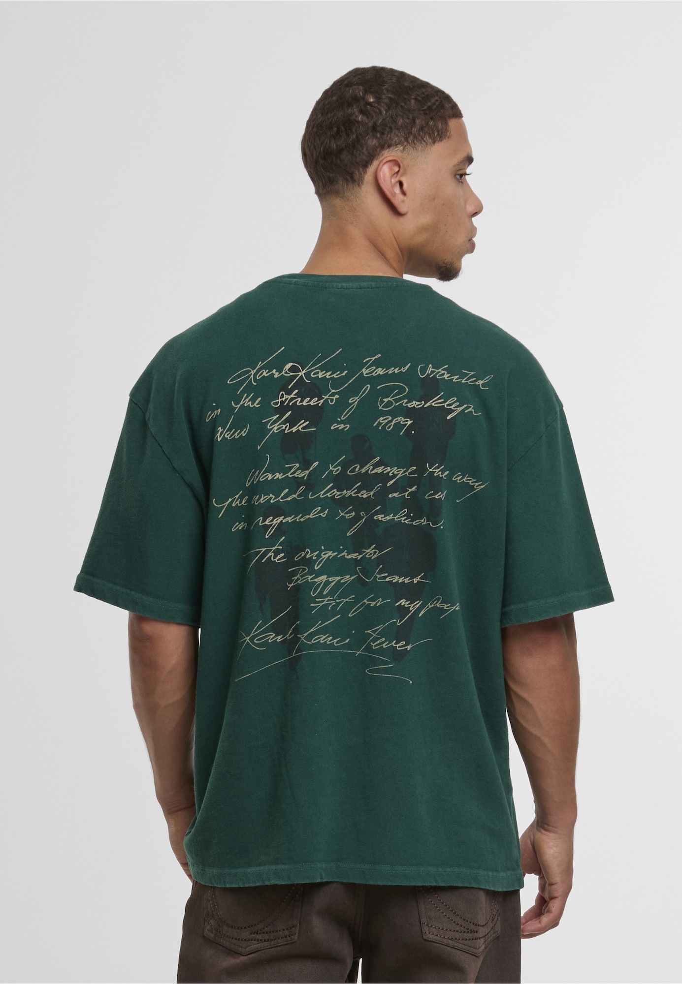 Karl Kani Camiseta  beige / verde oscuro – imagen 4