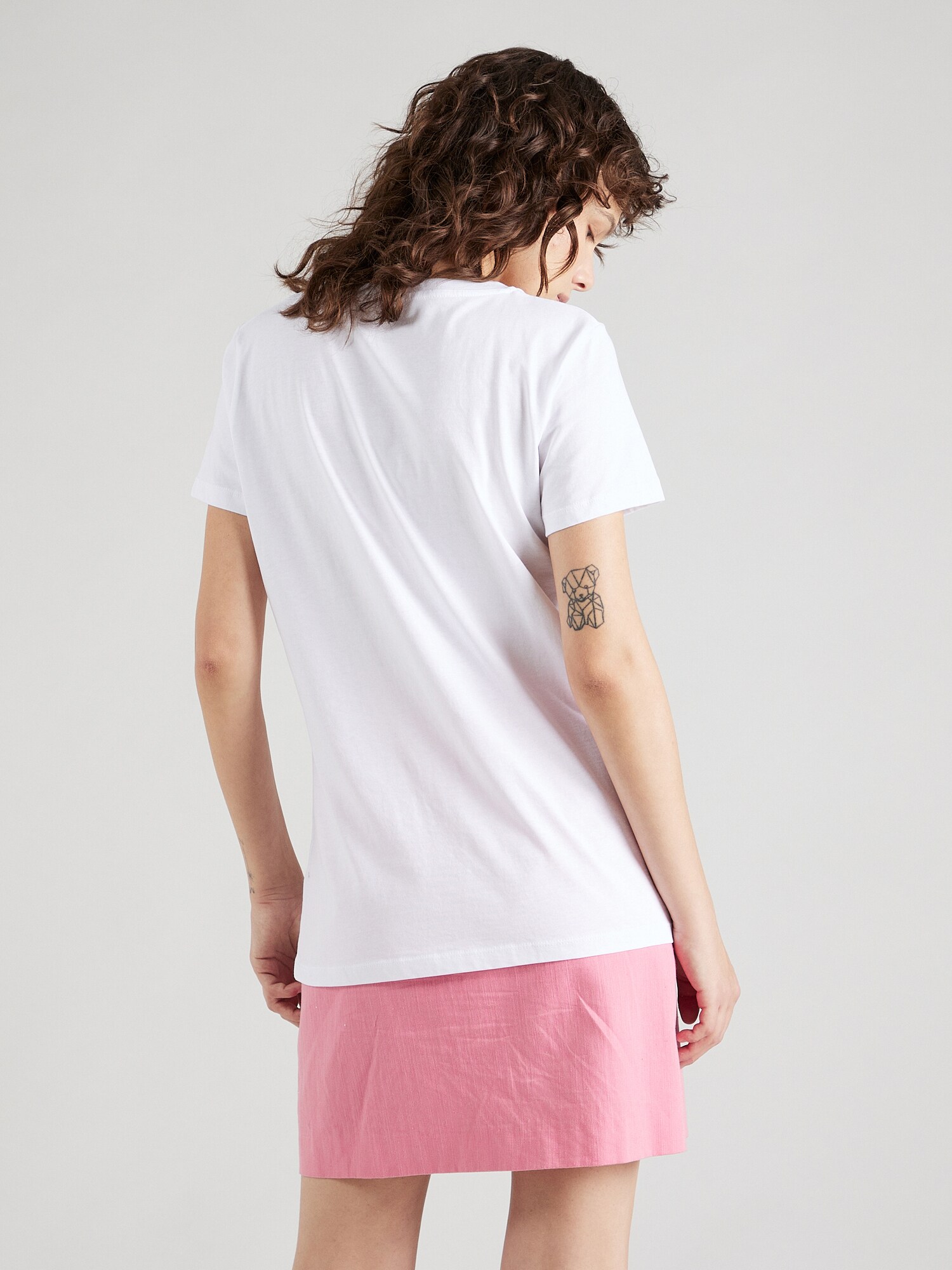Thumbnail - T-Shirt