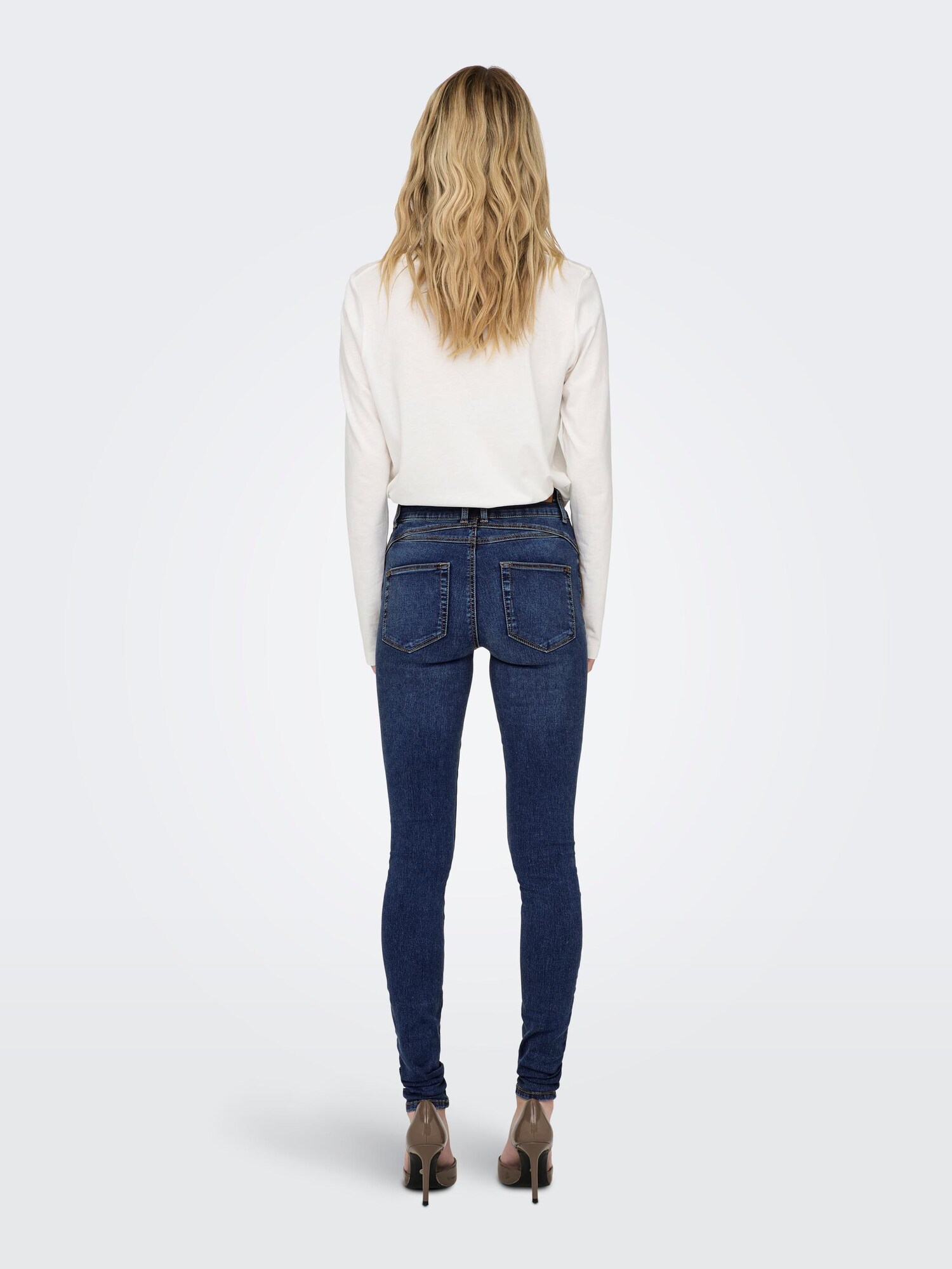 Thumbnail - Jeans
