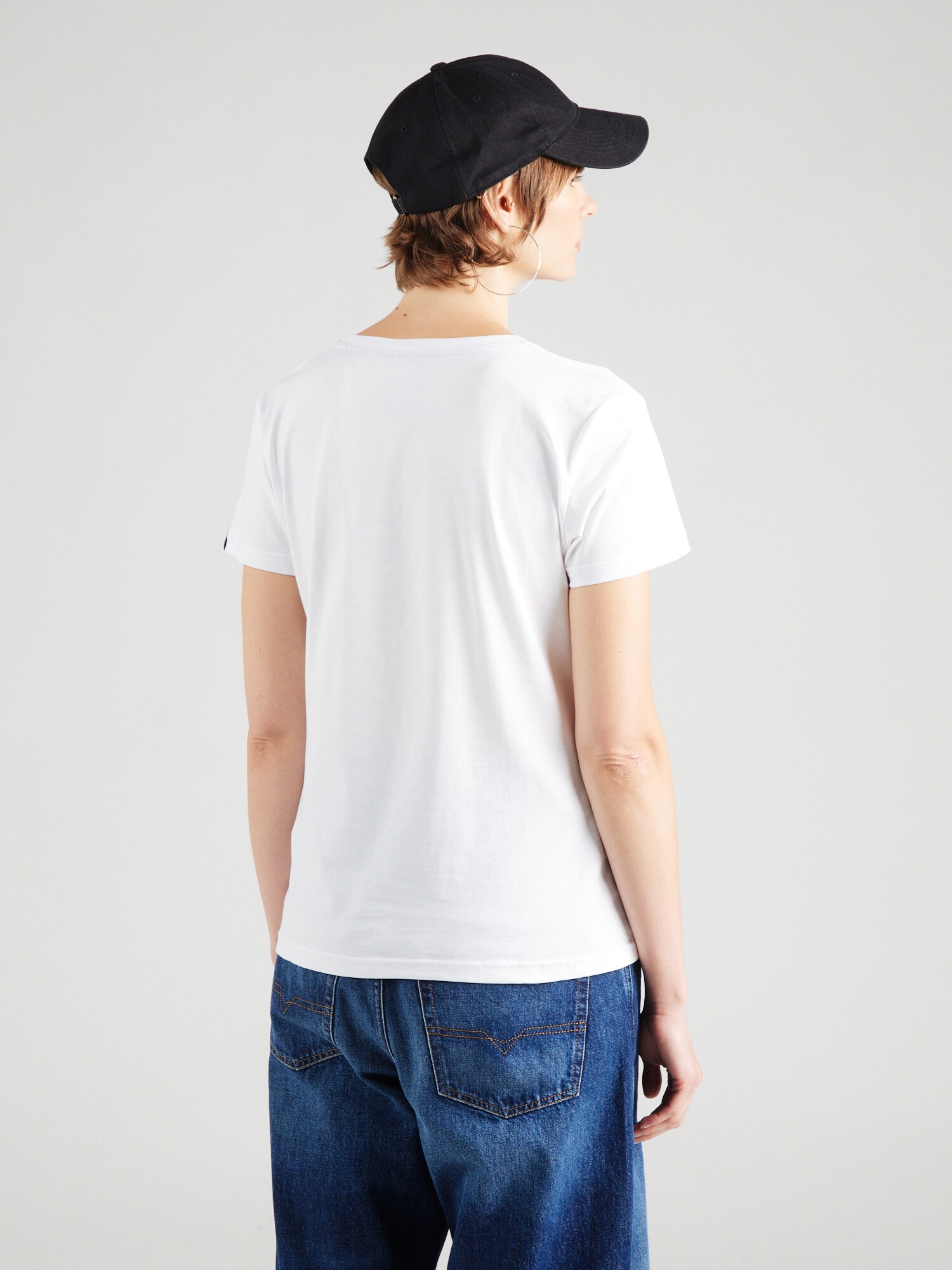Thumbnail - ALPHA INDUSTRIES T-Shirt New Basic