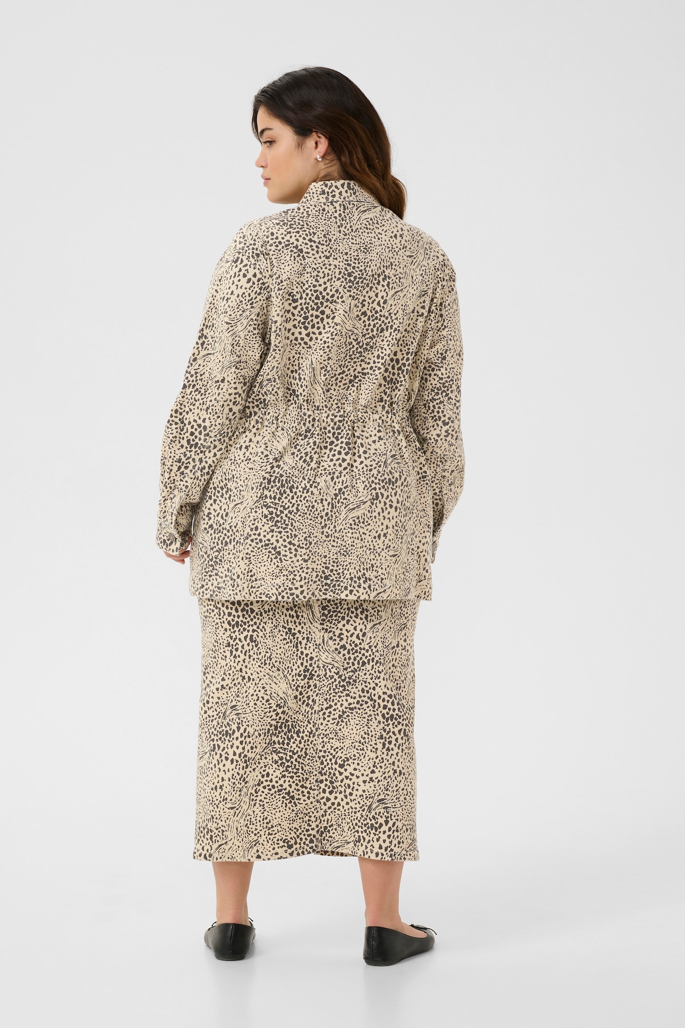 Thumbnail - KAFFE CURVE Jacke Lisia