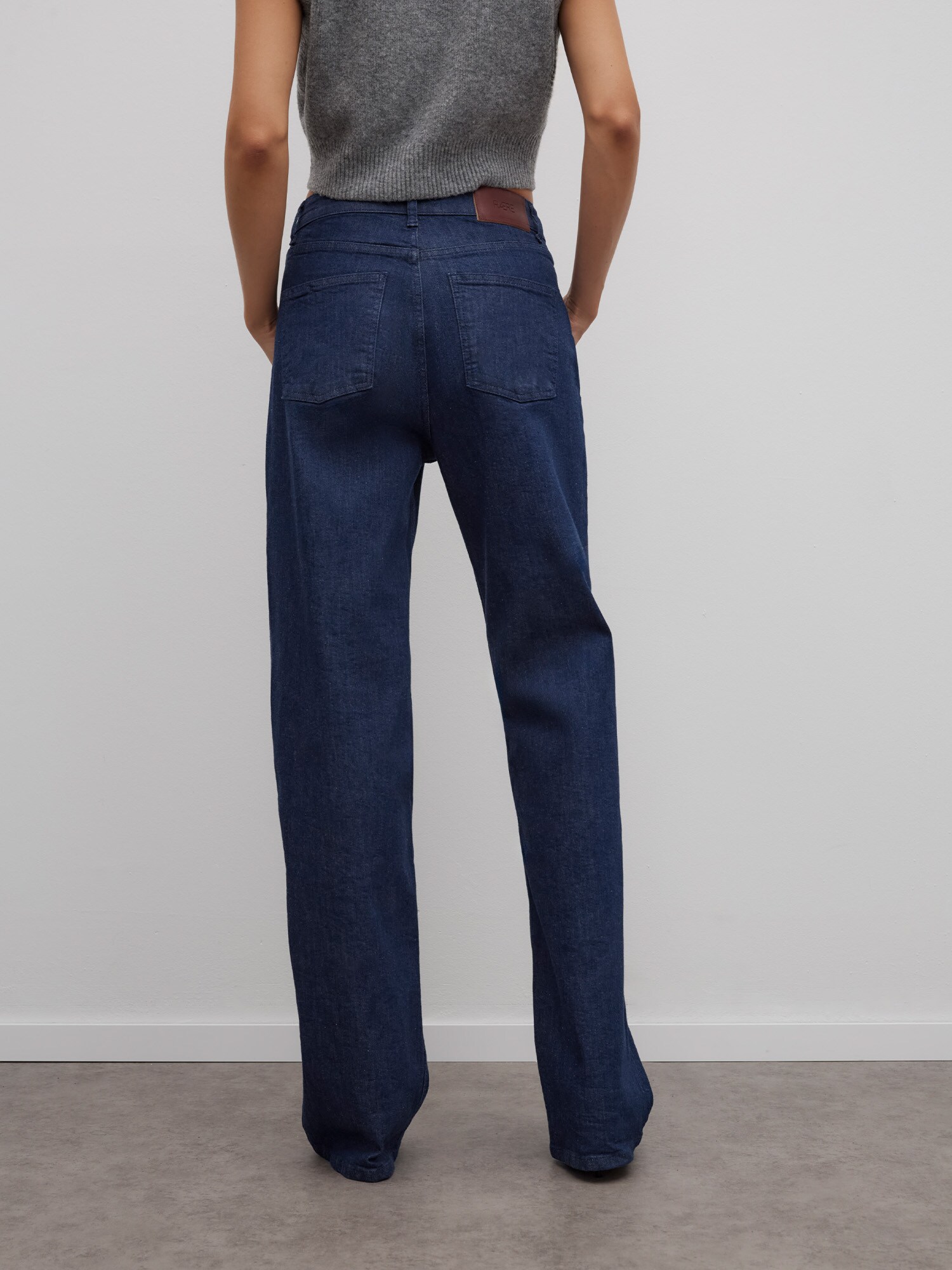 Thumbnail - Jeans