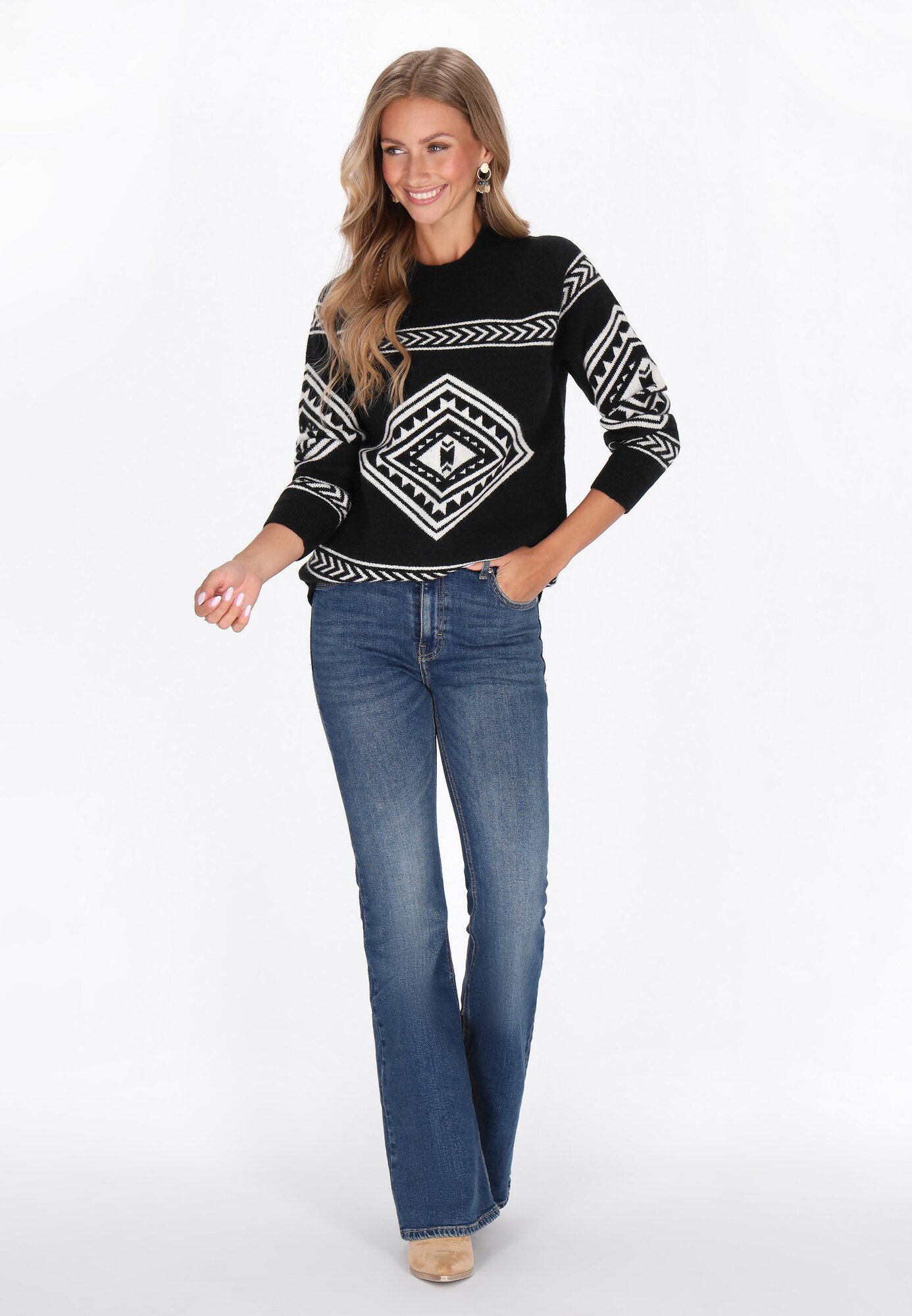 Thumbnail - IZIA Pullover