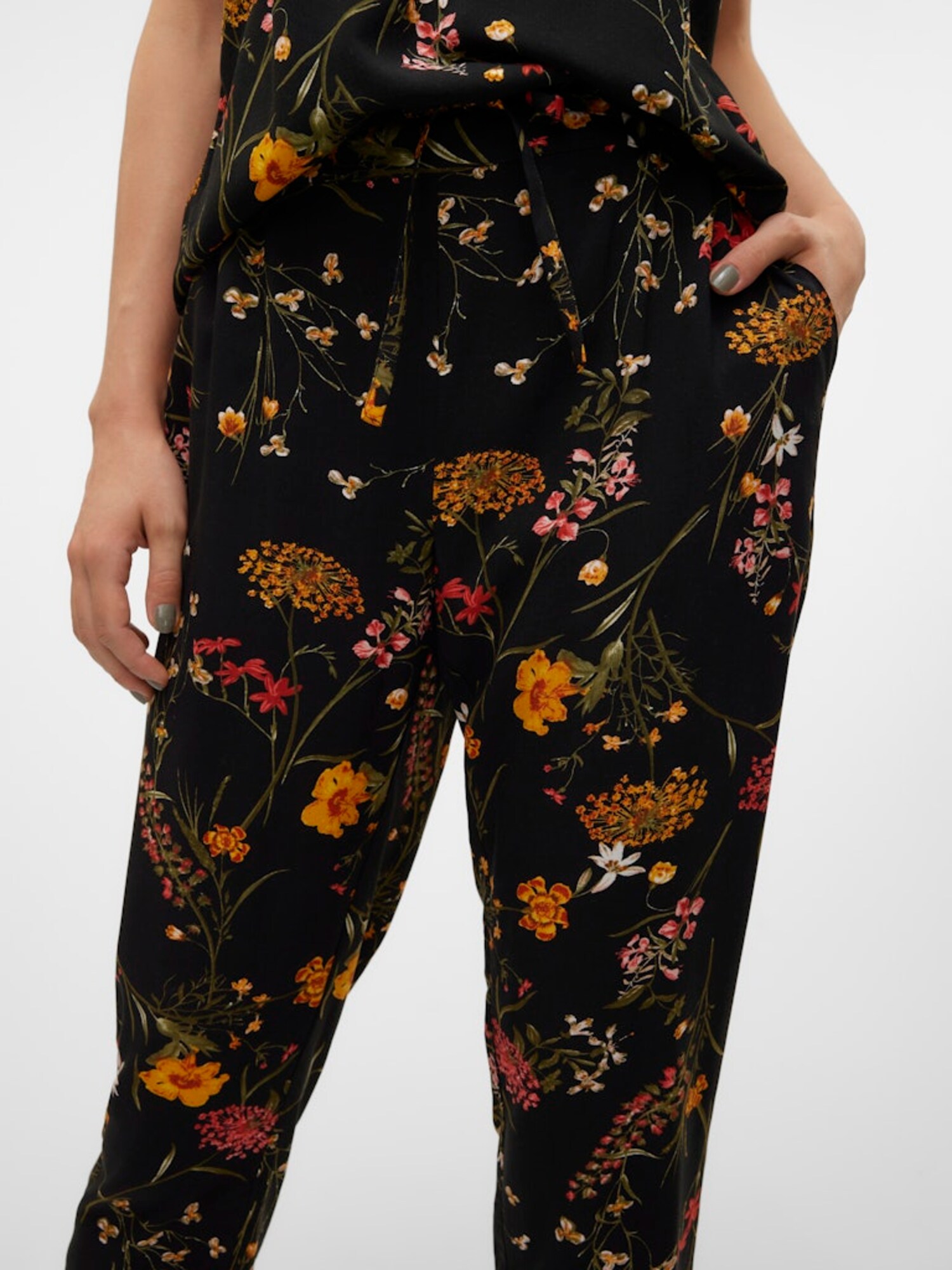 VERO MODA Nadrág 'VMEASY'  curry / olíva / vörösáfonya / fekete termék 2. képe