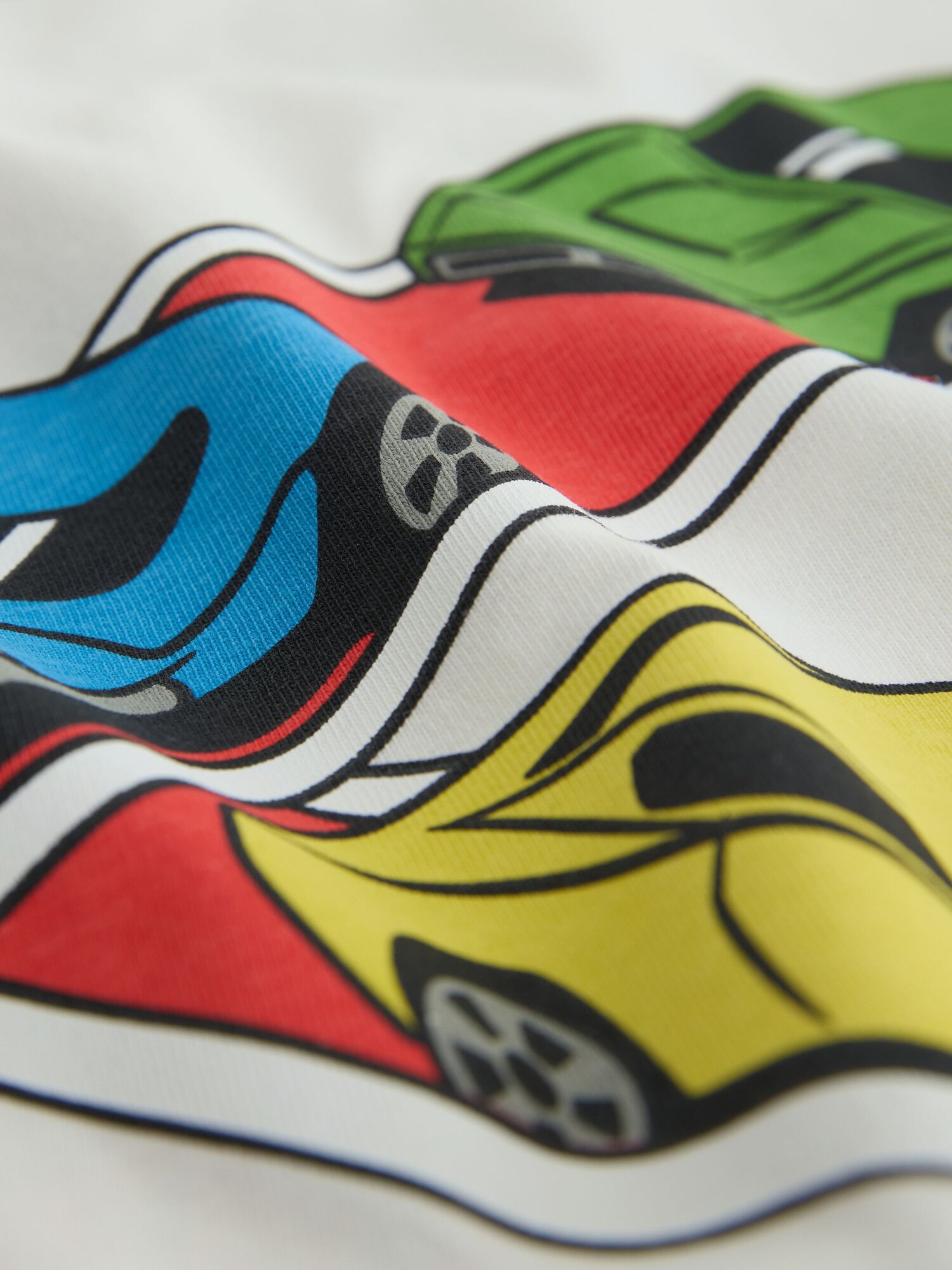 Thumbnail - Shirt