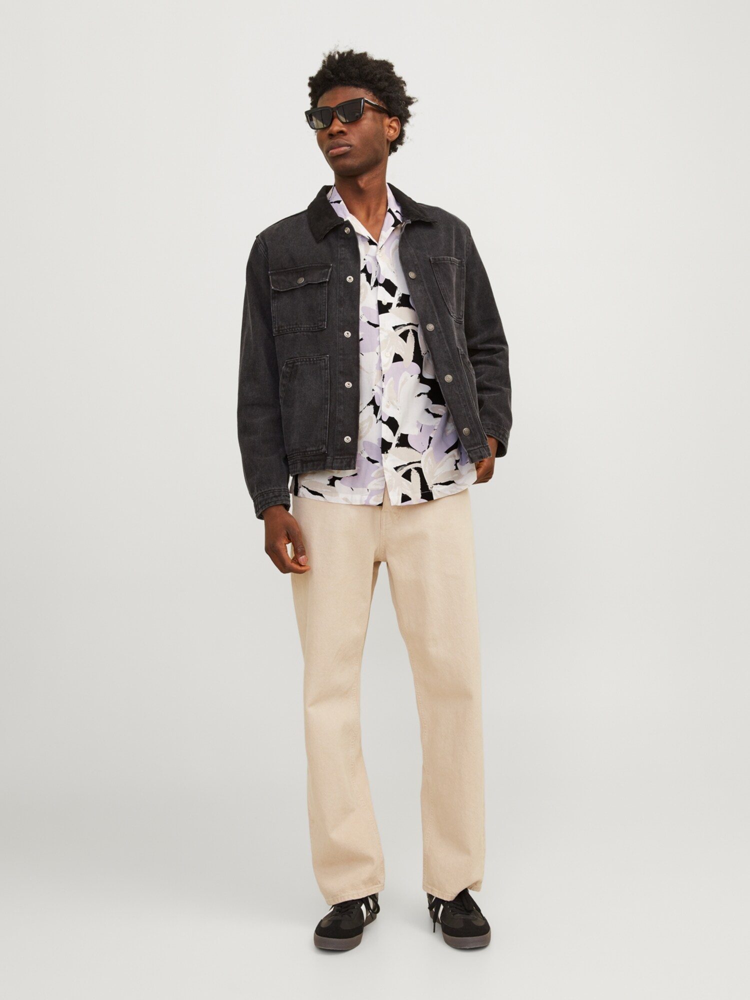 JACK & JONES Ing 'Luke Aruba'  bézs / levendula / fekete / piszkosfehér termék 2. képe