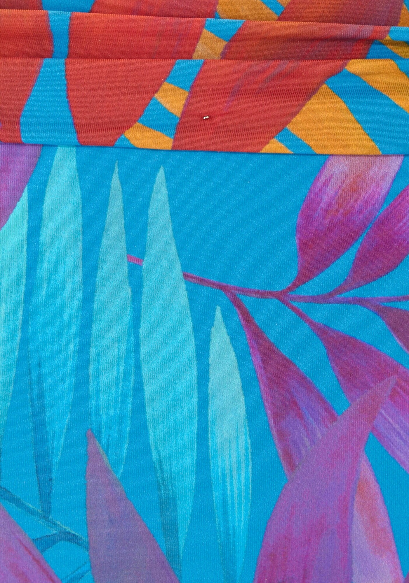 Thumbnail - Bikini