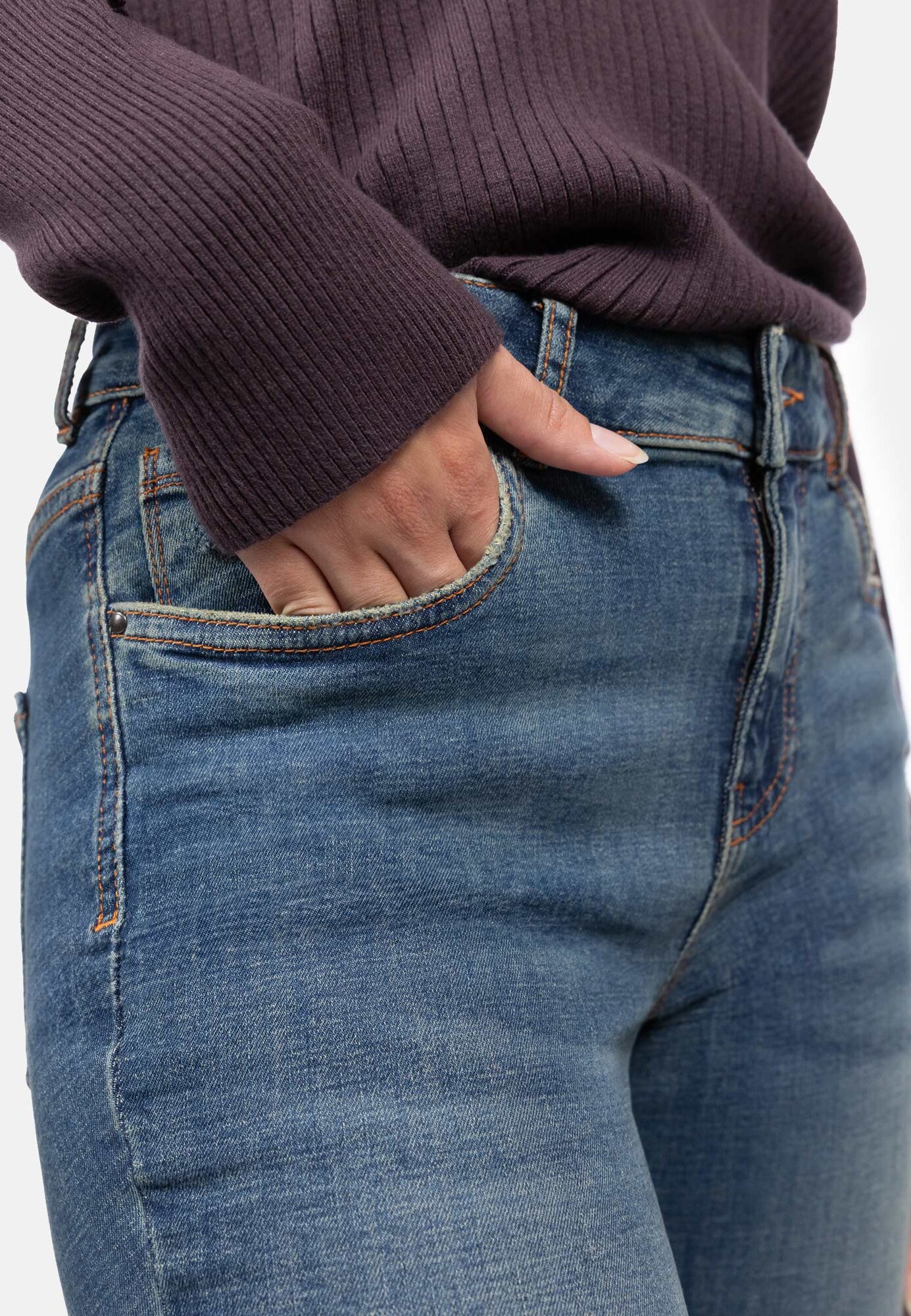 Thumbnail - Suri Frey Skinny Jeans SFY Freyday