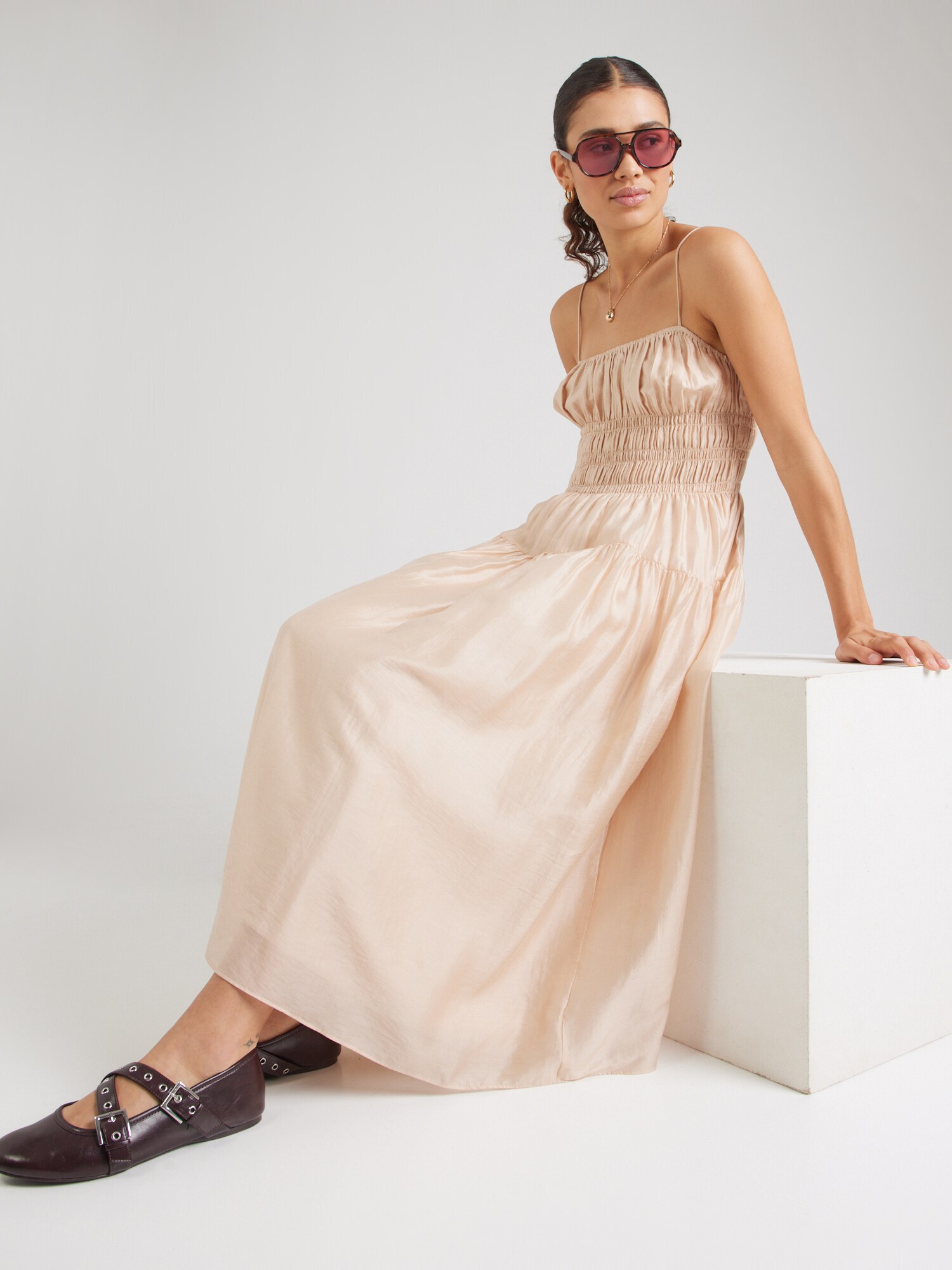 Thumbnail - Kleid
