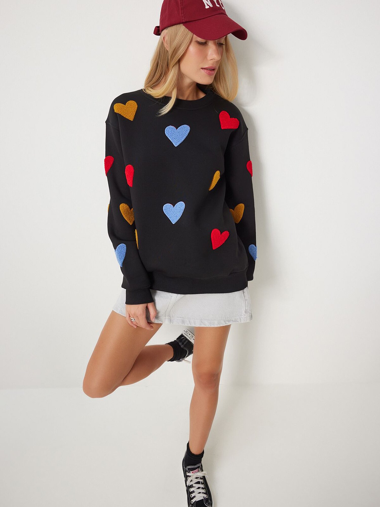 Thumbnail - Happiness stanbul Sweatshirt