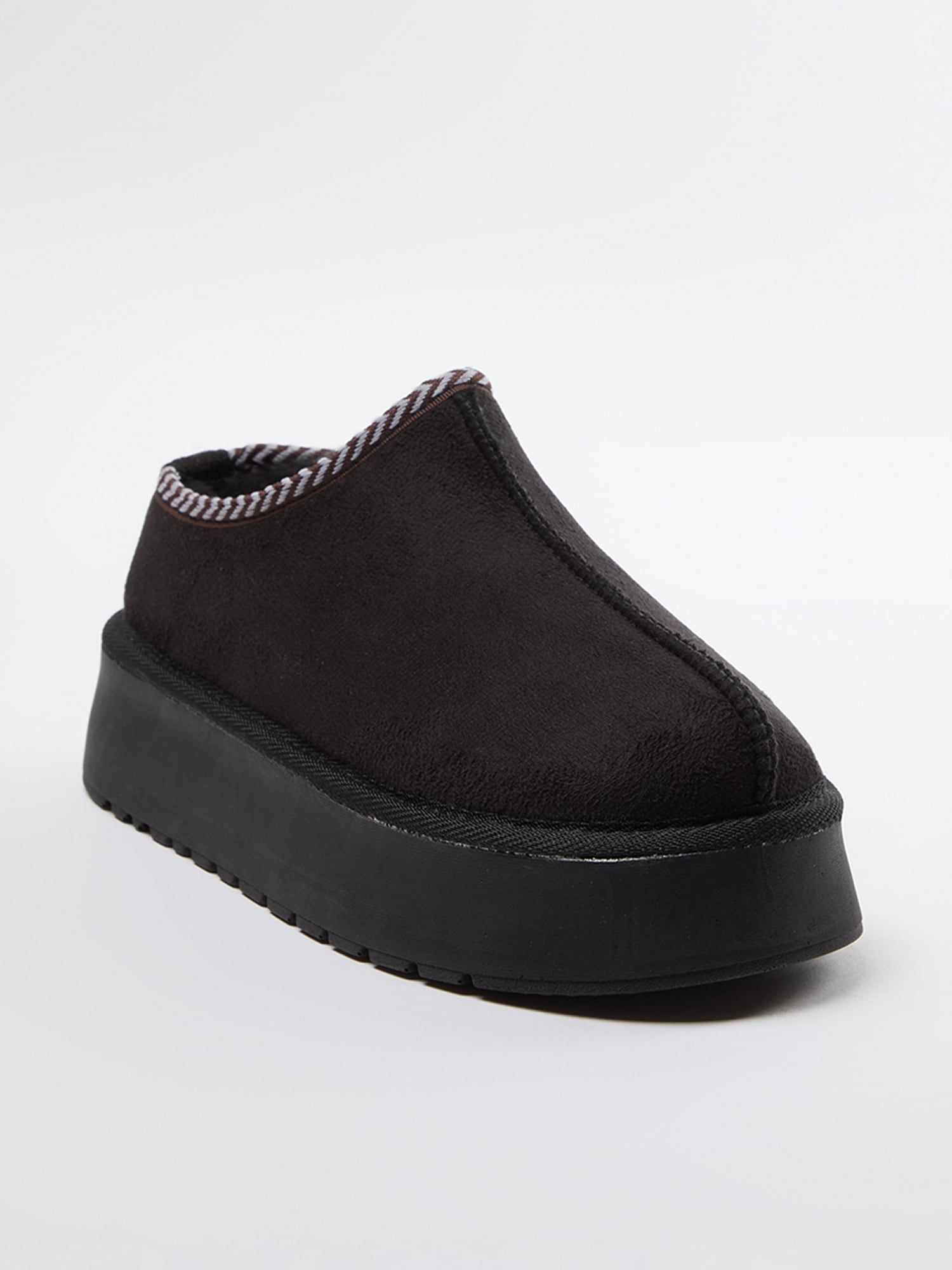 Trendyol Saboţi  negru