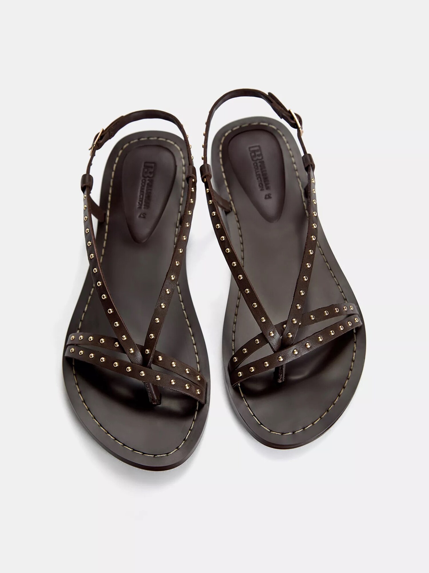 Pull&Bear Remienkové sandále  tmavohnedá / zlatá (obrázok 3)