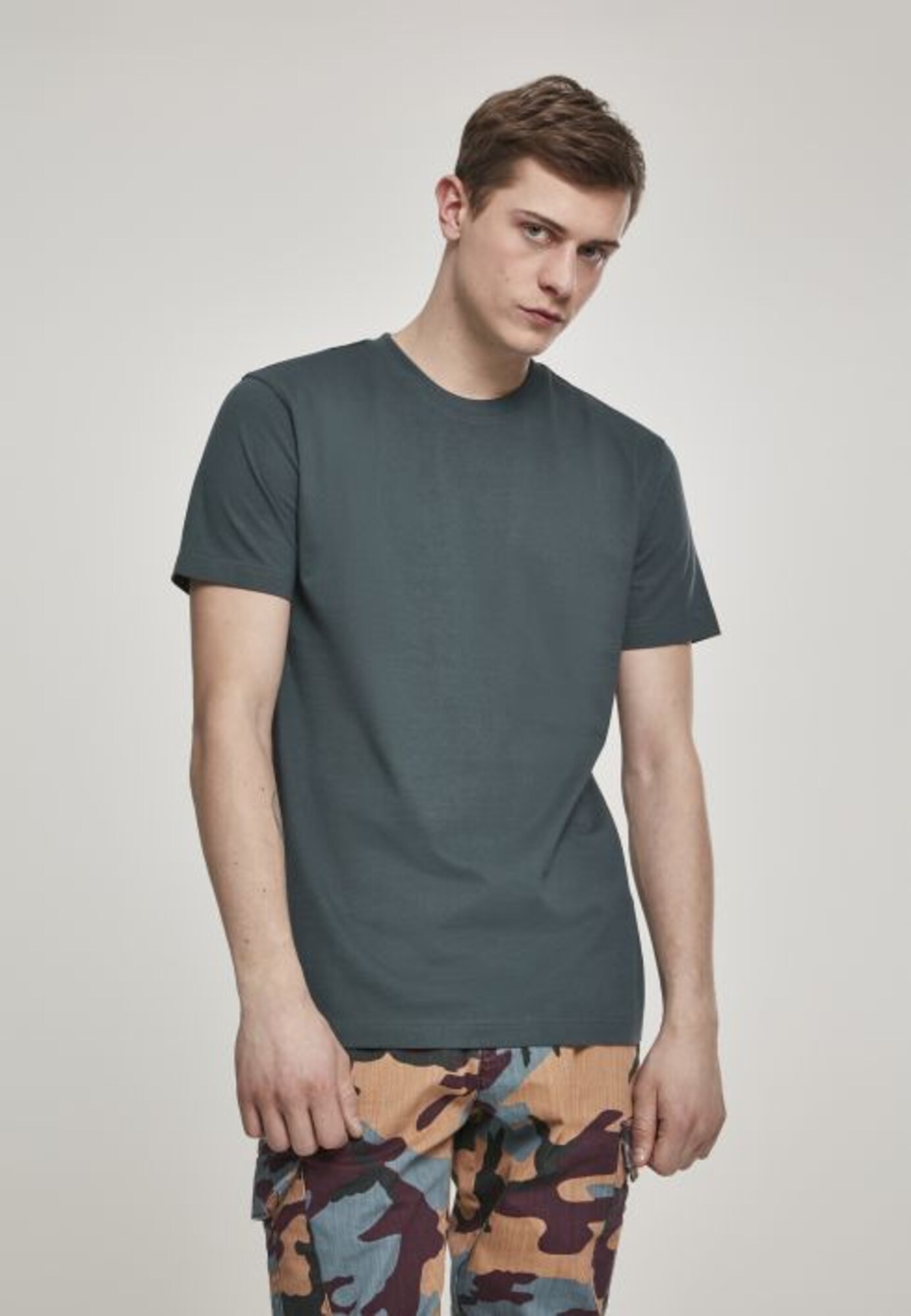 Urban Classics Póló  khaki / bordó termék 2. képe