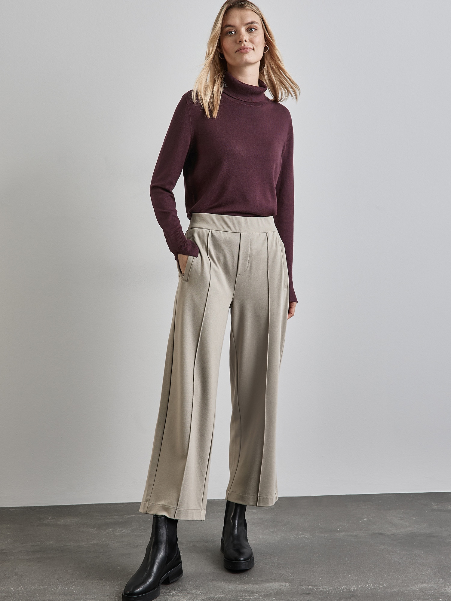 Thumbnail - Pullover