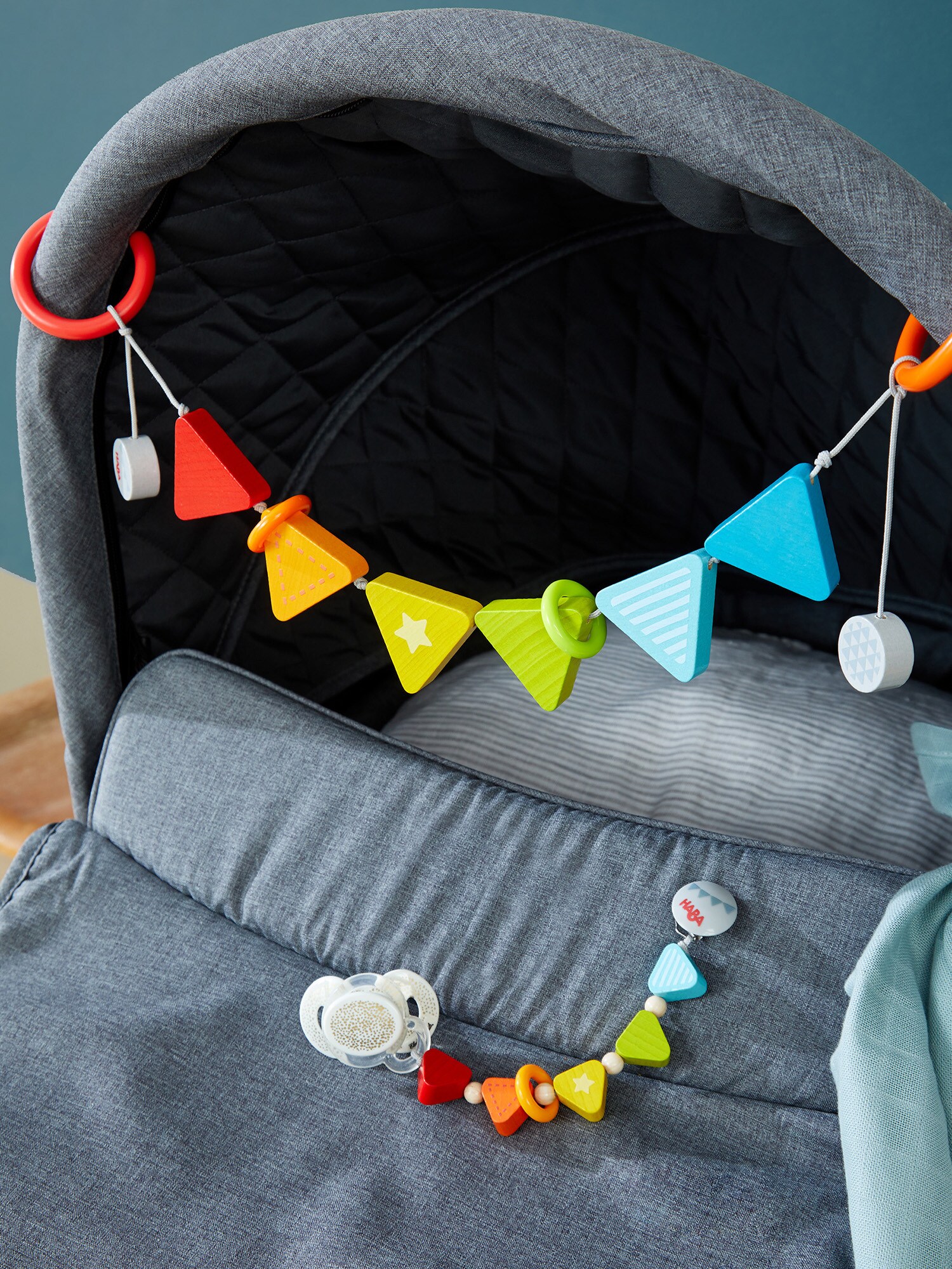 Thumbnail - HABA Kinderwagenkette Wimpelchen