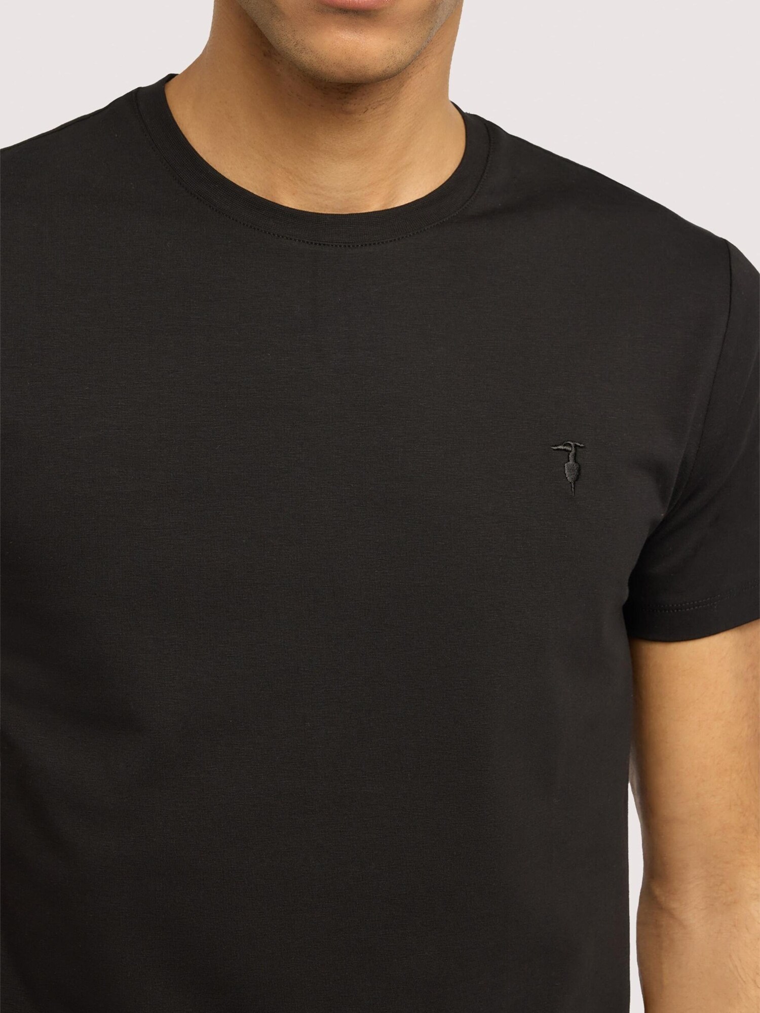 Trussardi Camiseta  negro – imagen 16