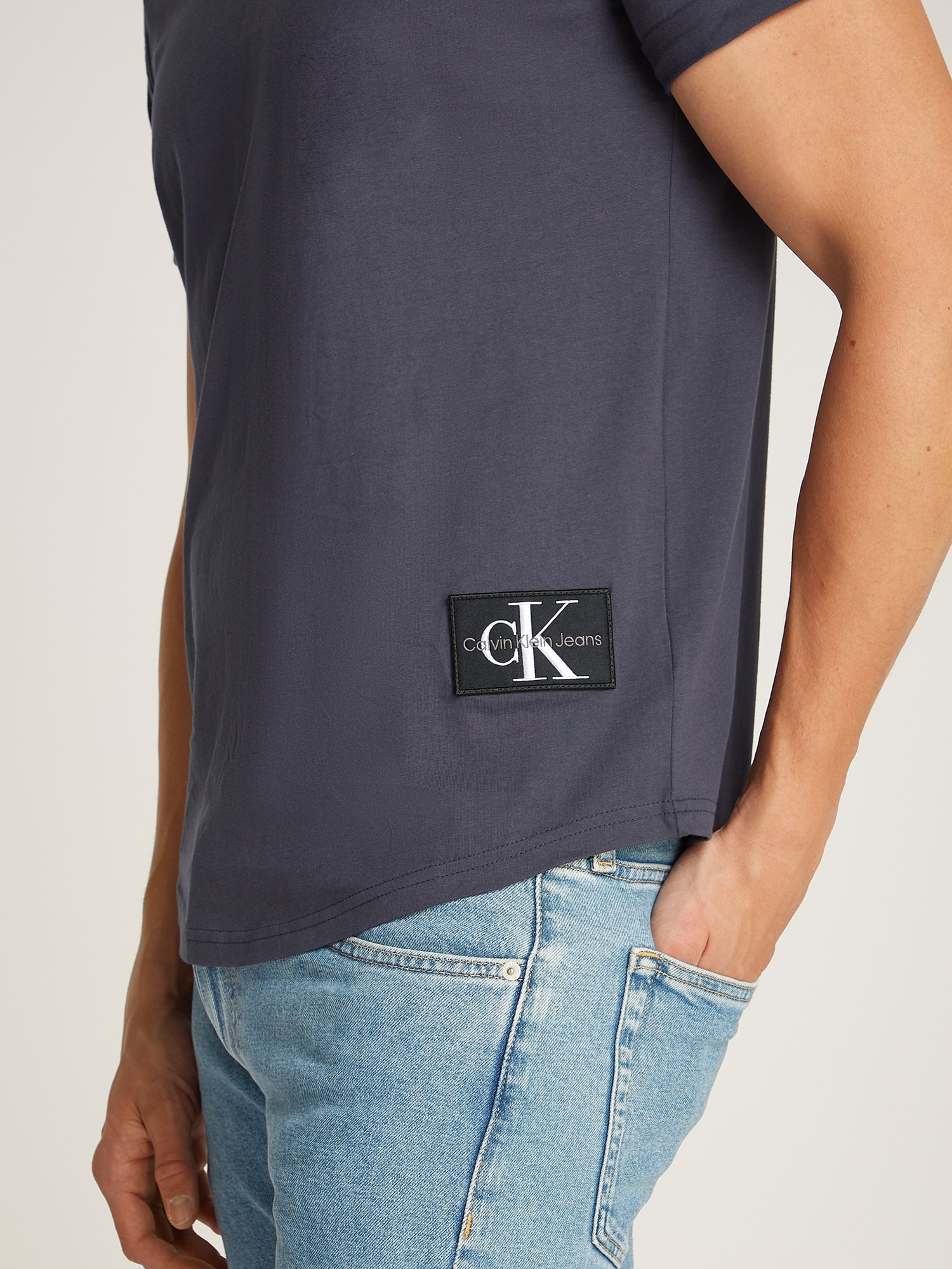 Calvin Klein Jeans Póló grafit termék 2. képe