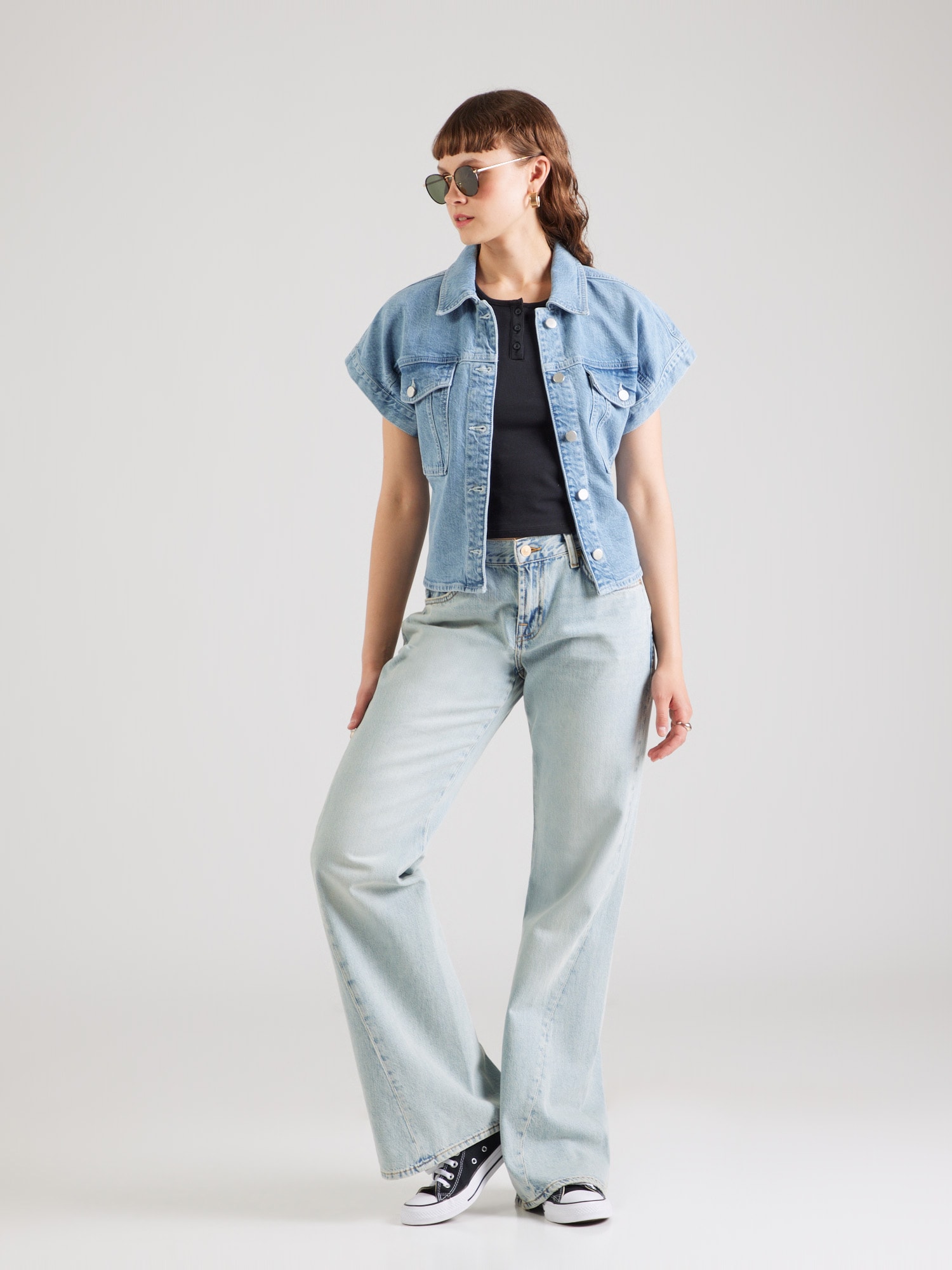 Thumbnail - CONVERSE T-Shirt