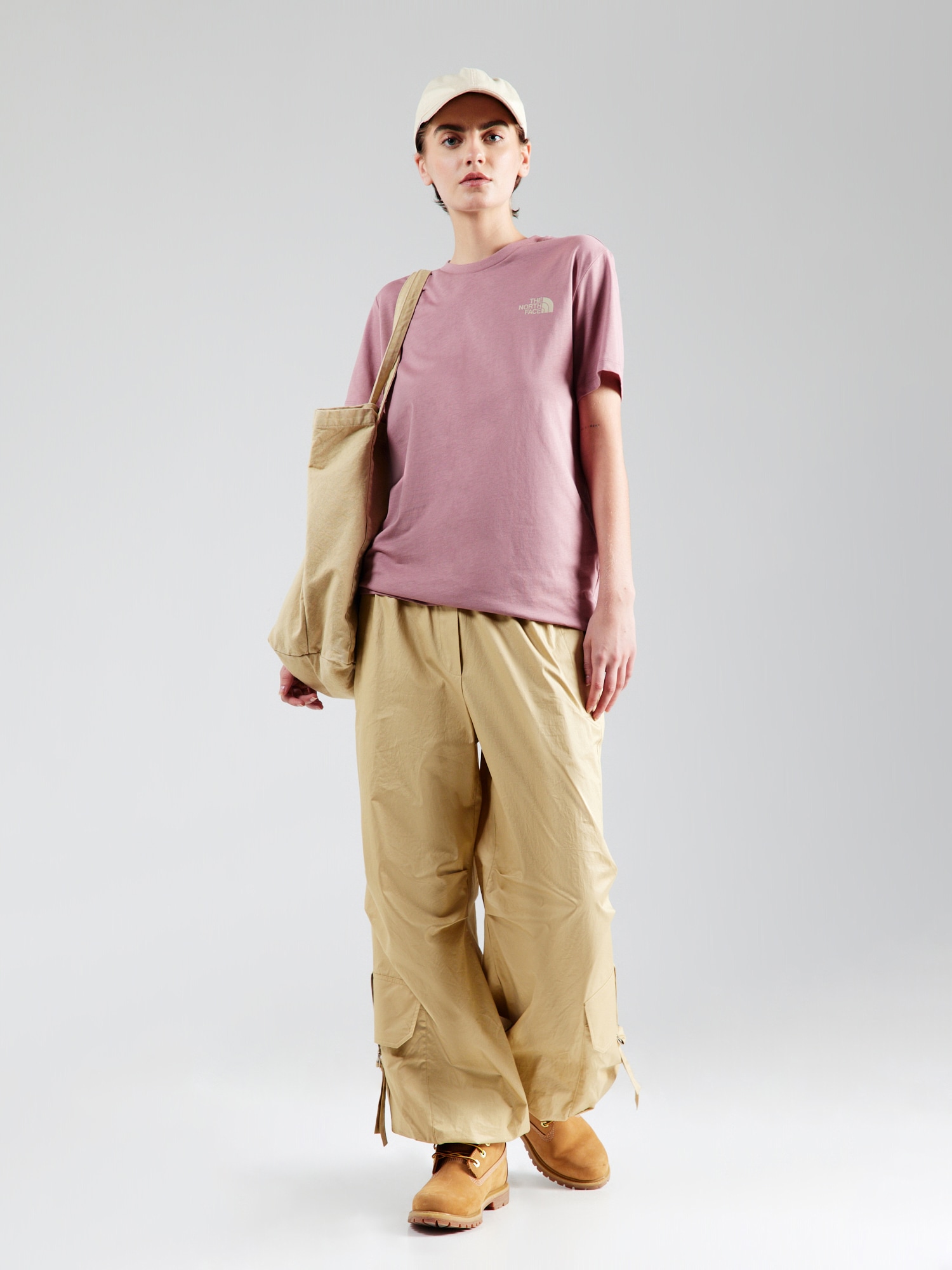 Thumbnail - THE NORTH FACE T-Shirt Redbox