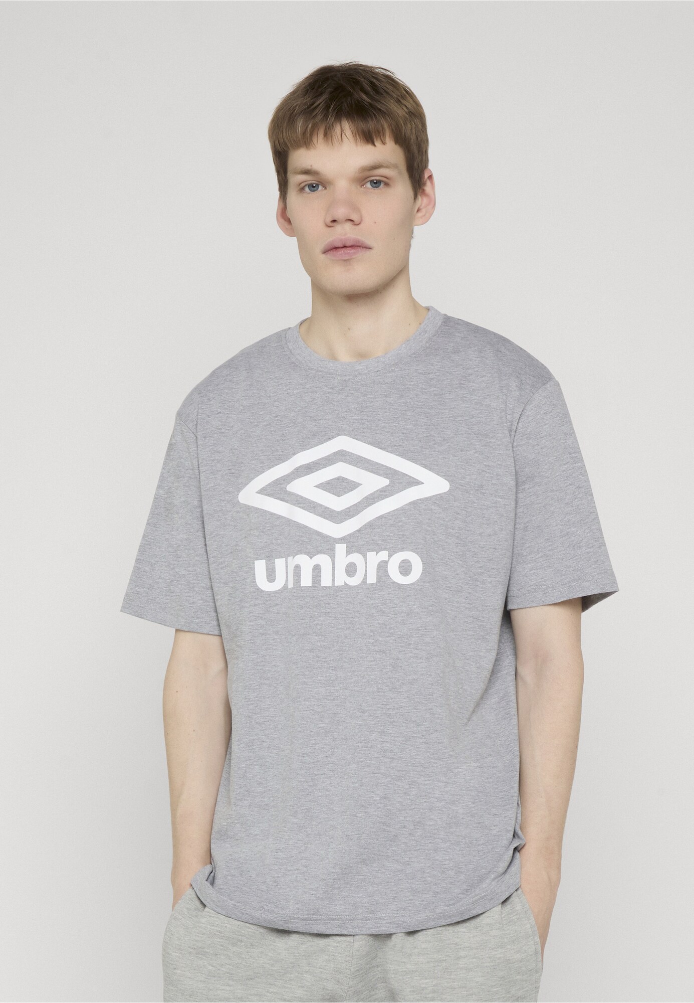 UMBRO Camiseta 'Team' gris / blanco – imagen 3