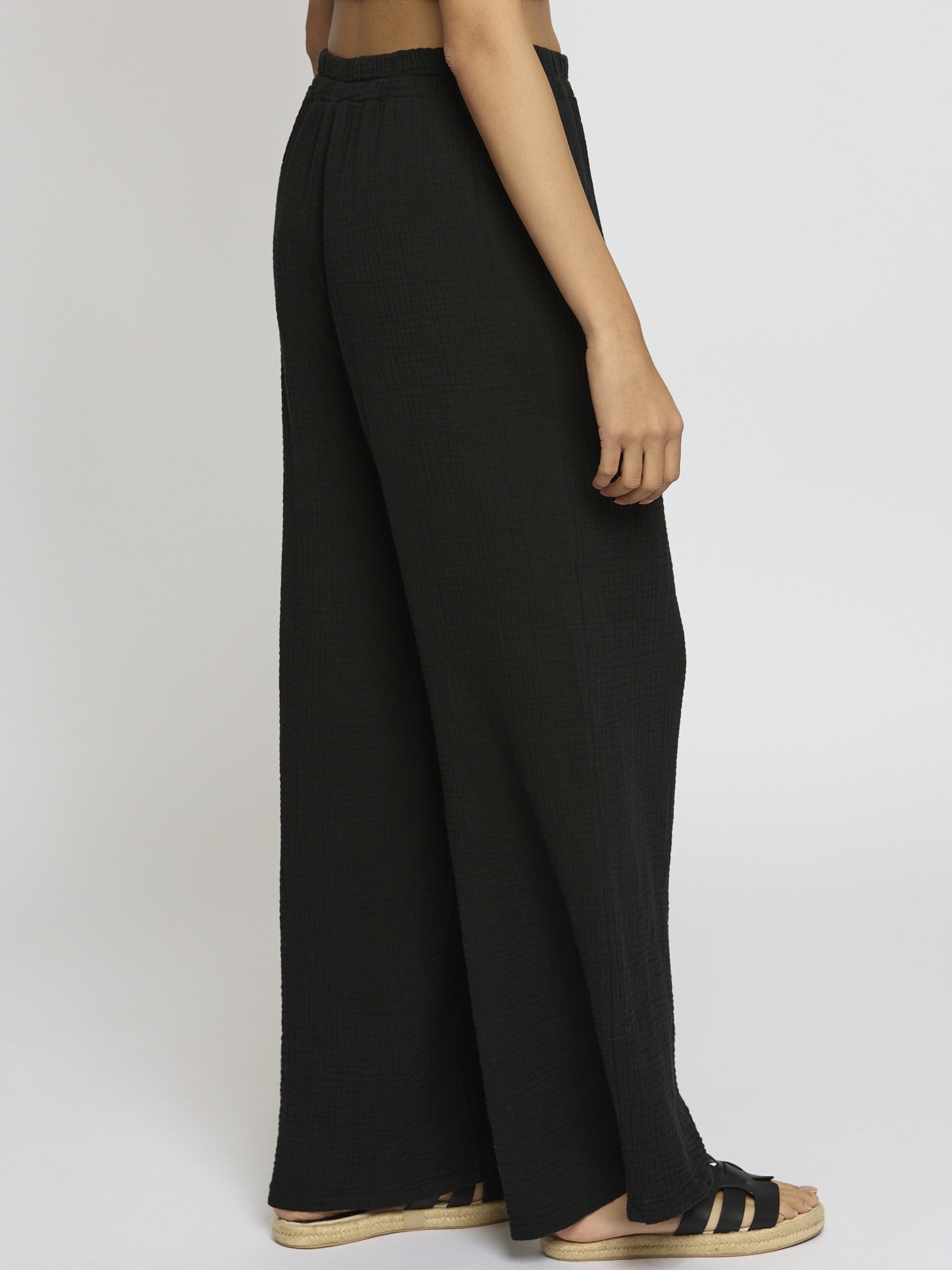 Thumbnail - Lilavie Hose Edaa