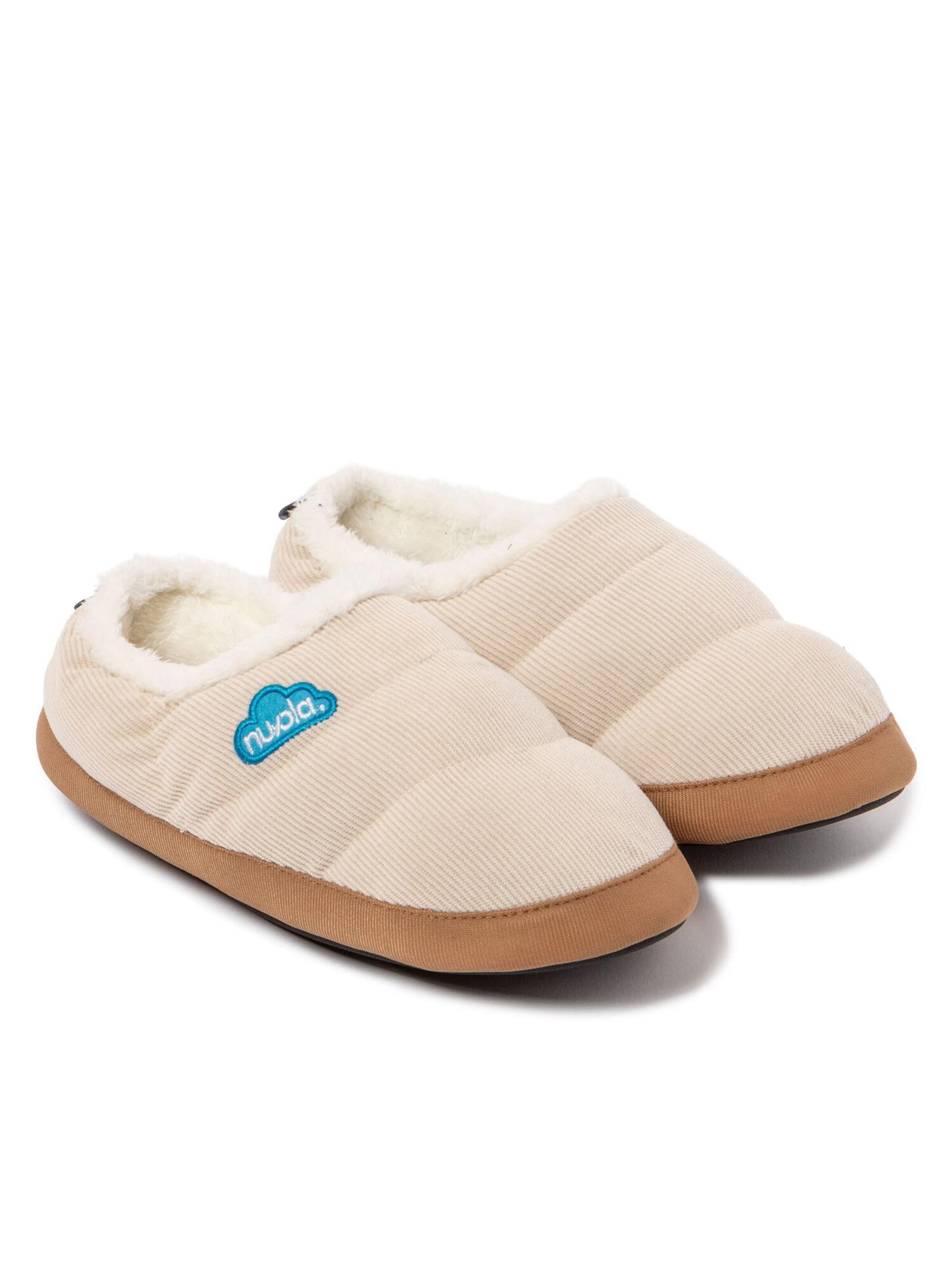 Nuvola. Zapatillas de casa 'Classic Cordy'  crema