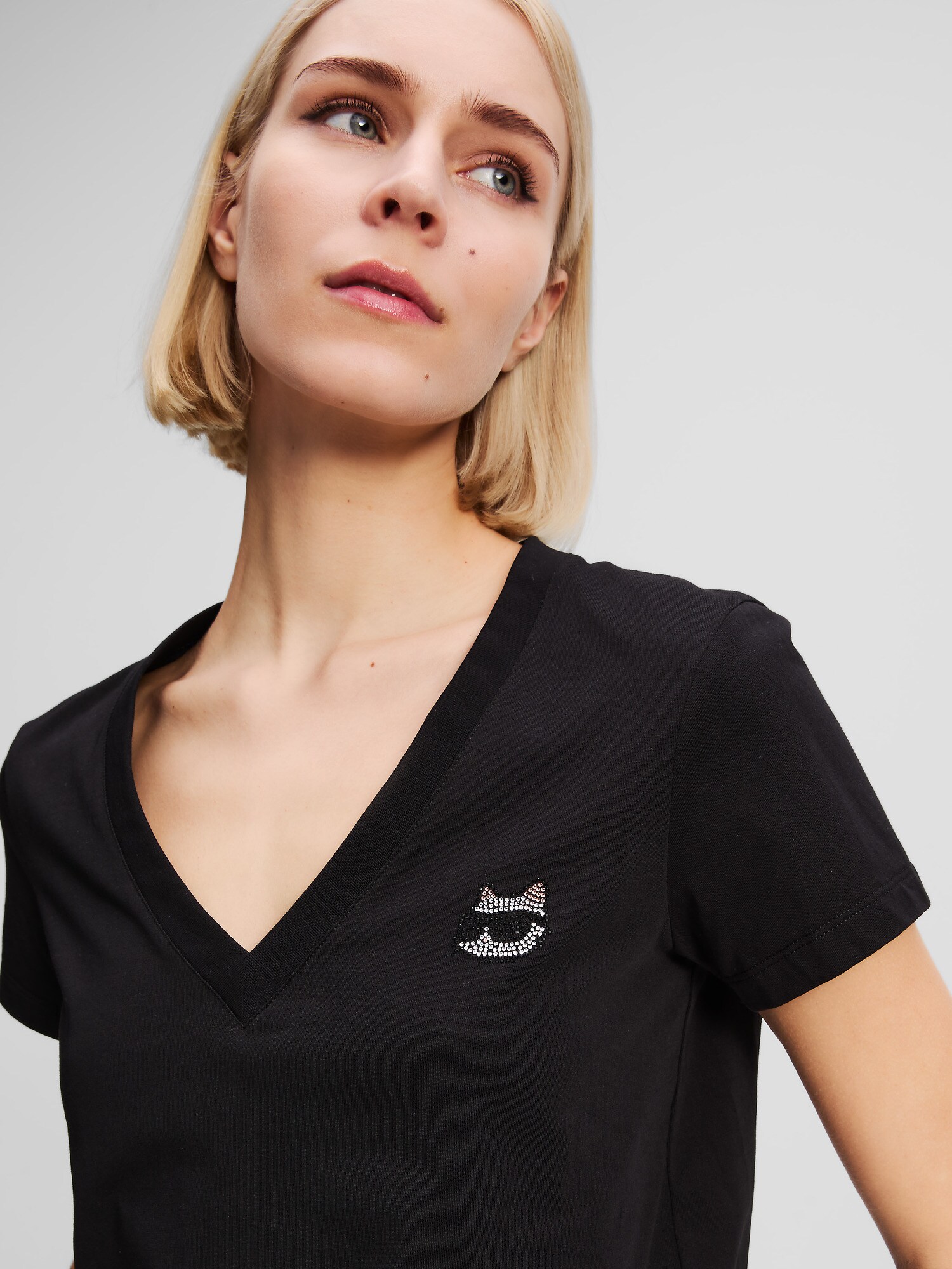 Thumbnail - T-Shirt