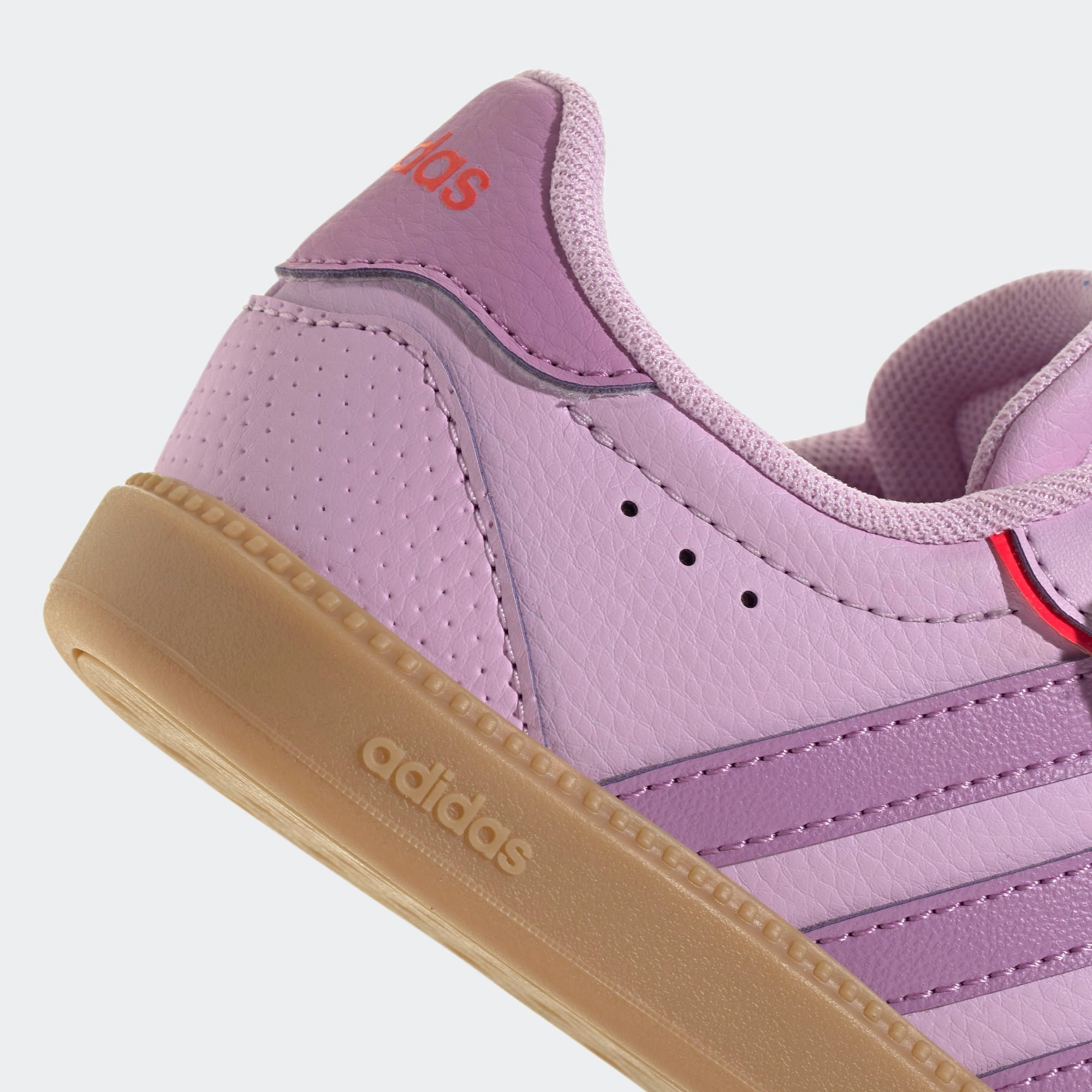 Thumbnail - Sneaker