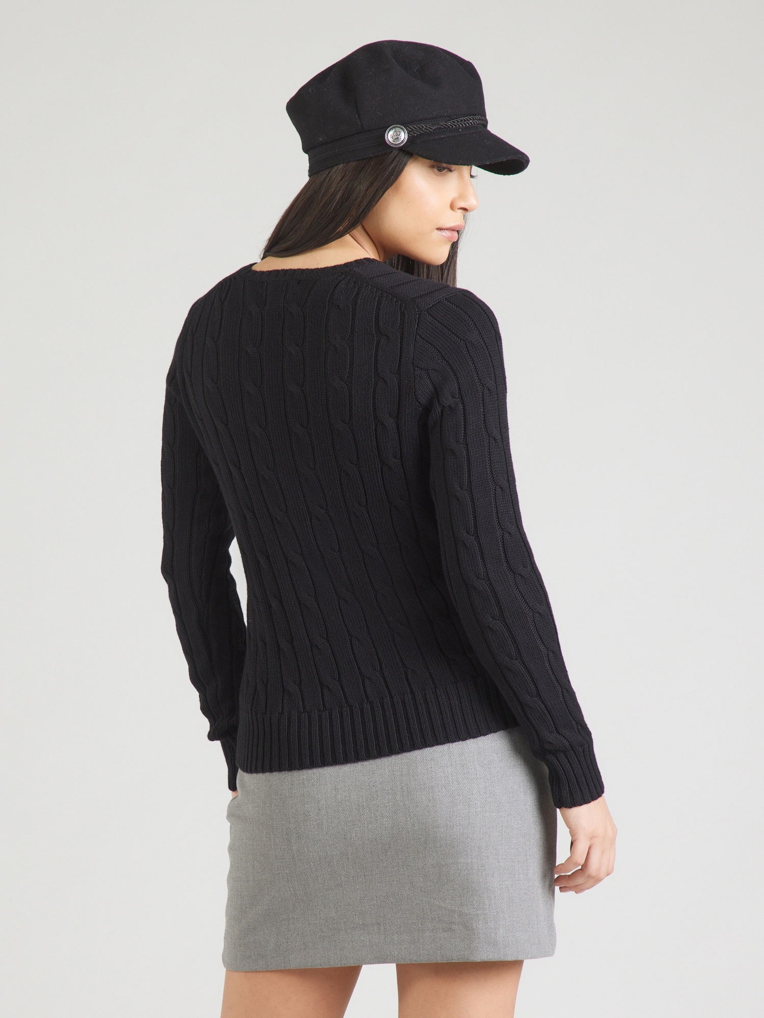 Thumbnail - Pullover