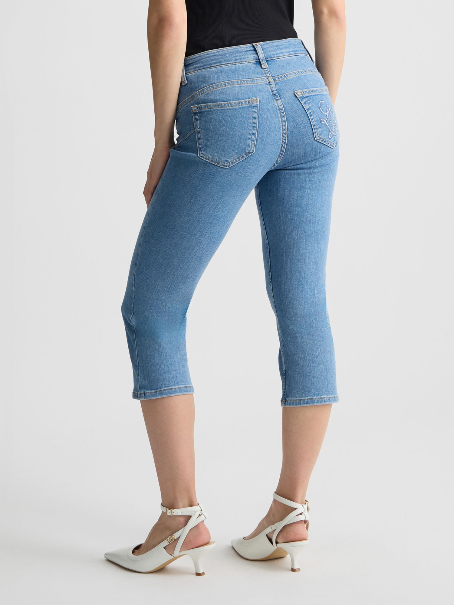 Thumbnail - Jeans