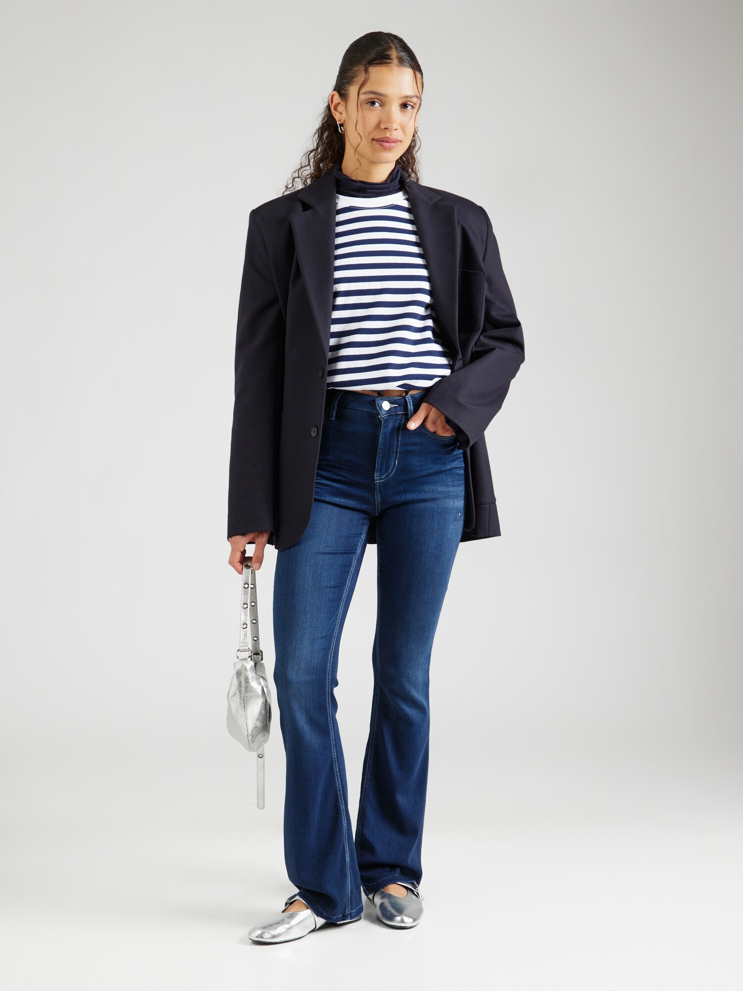Thumbnail - Jeans