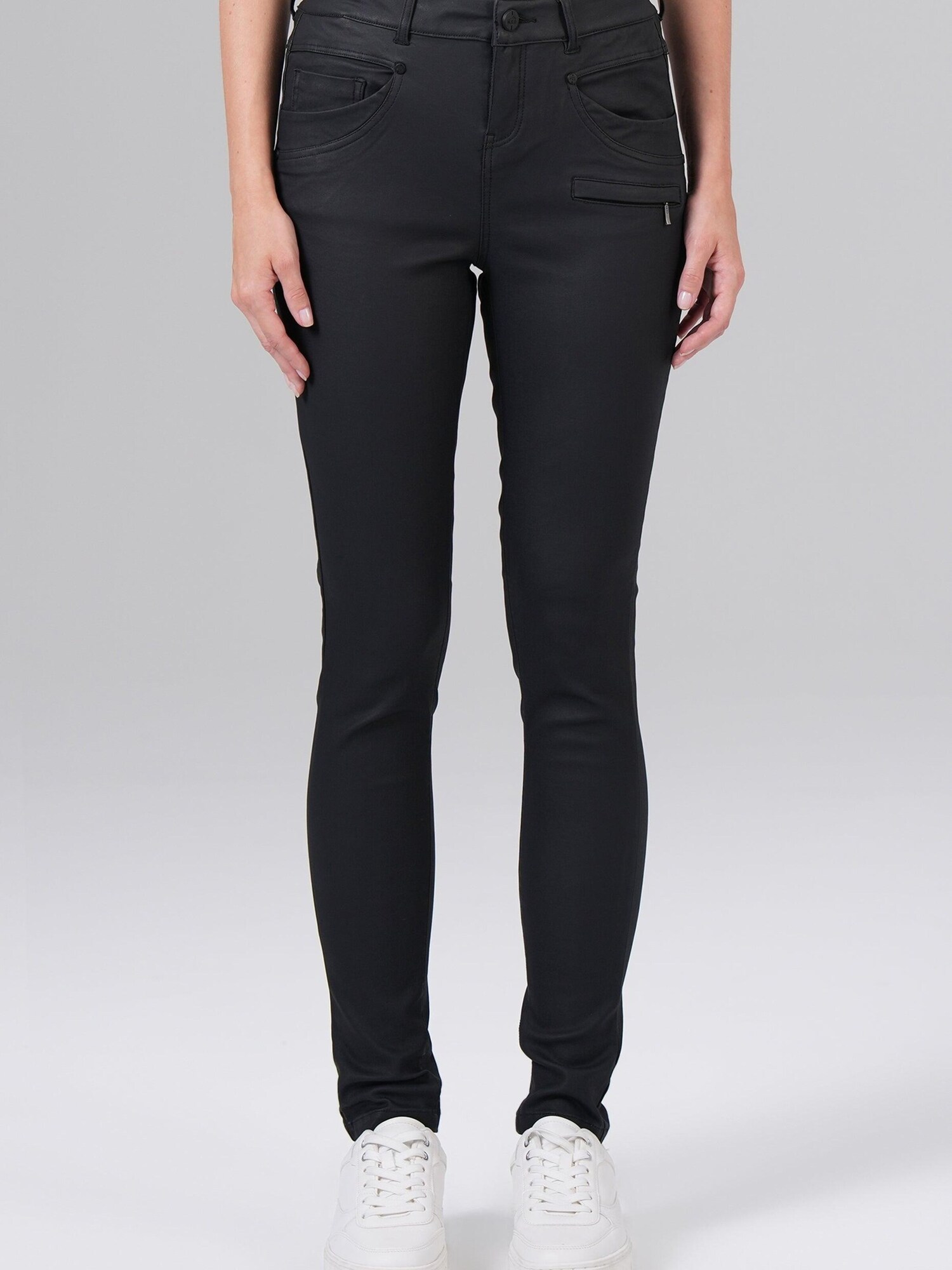 M.O.D MIRACLE OF DENIM Traperice crna