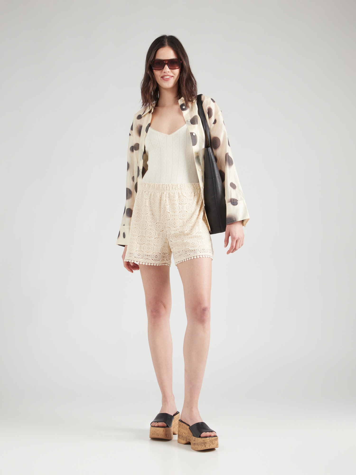 VERO MODA Nohavice 'VMMaya' piesková (obrázok 4)