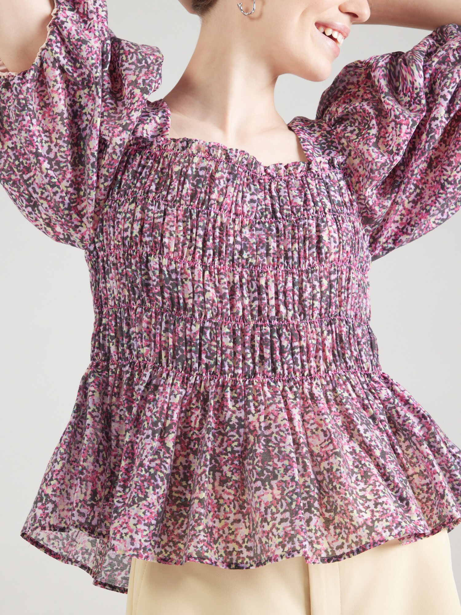Thumbnail - Bluse