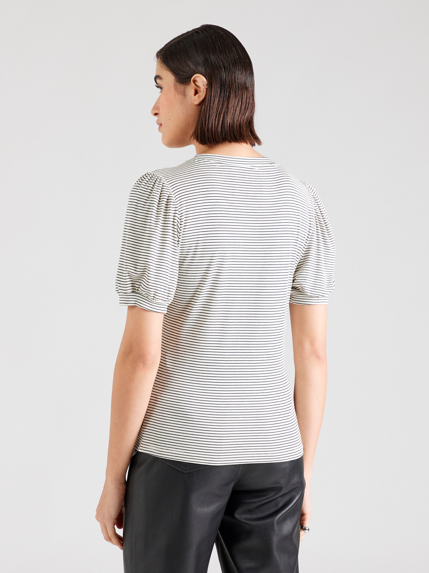 Thumbnail - T-Shirt 'Juma'