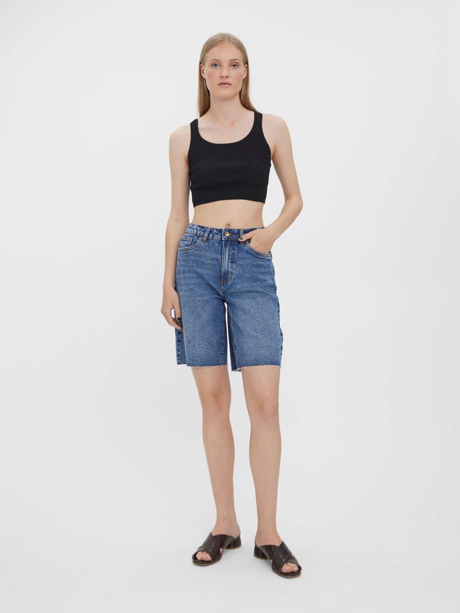 Thumbnail - Hose