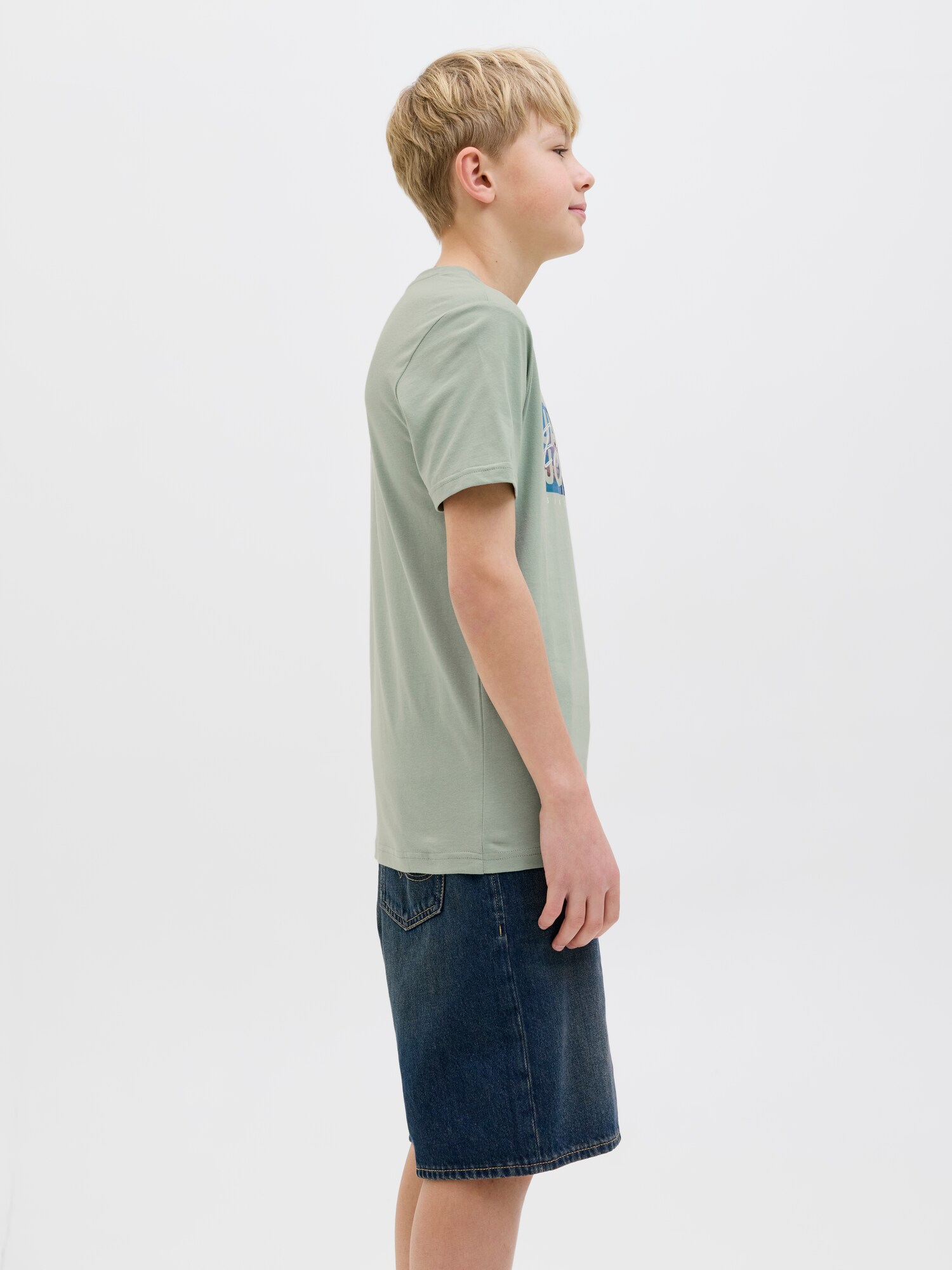 Thumbnail - T-Shirt