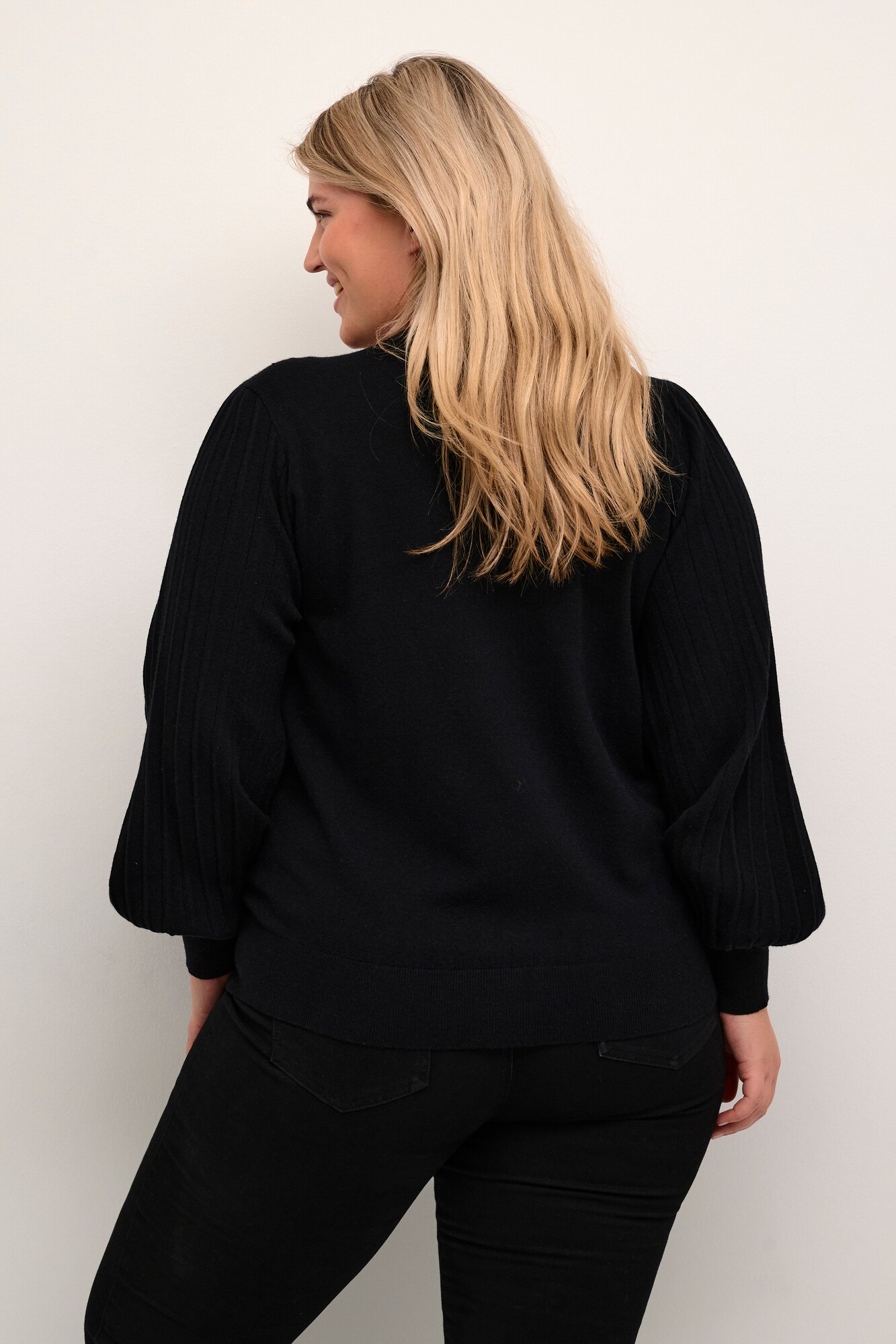 Thumbnail - KAFFE CURVE Pullover Cloni