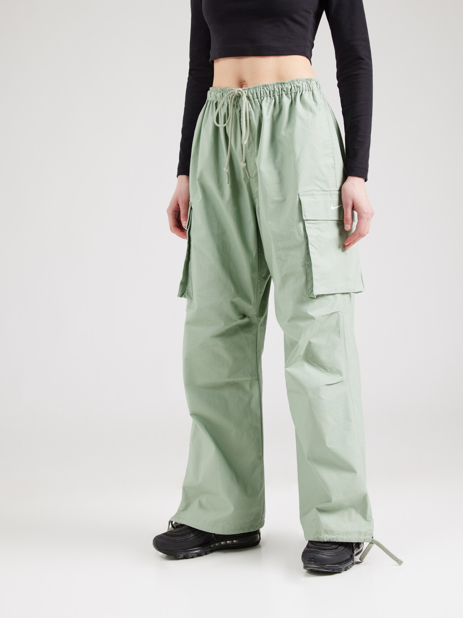 Nike Sportswear Cargo nadrágok  pasztellzöld termék 2. képe