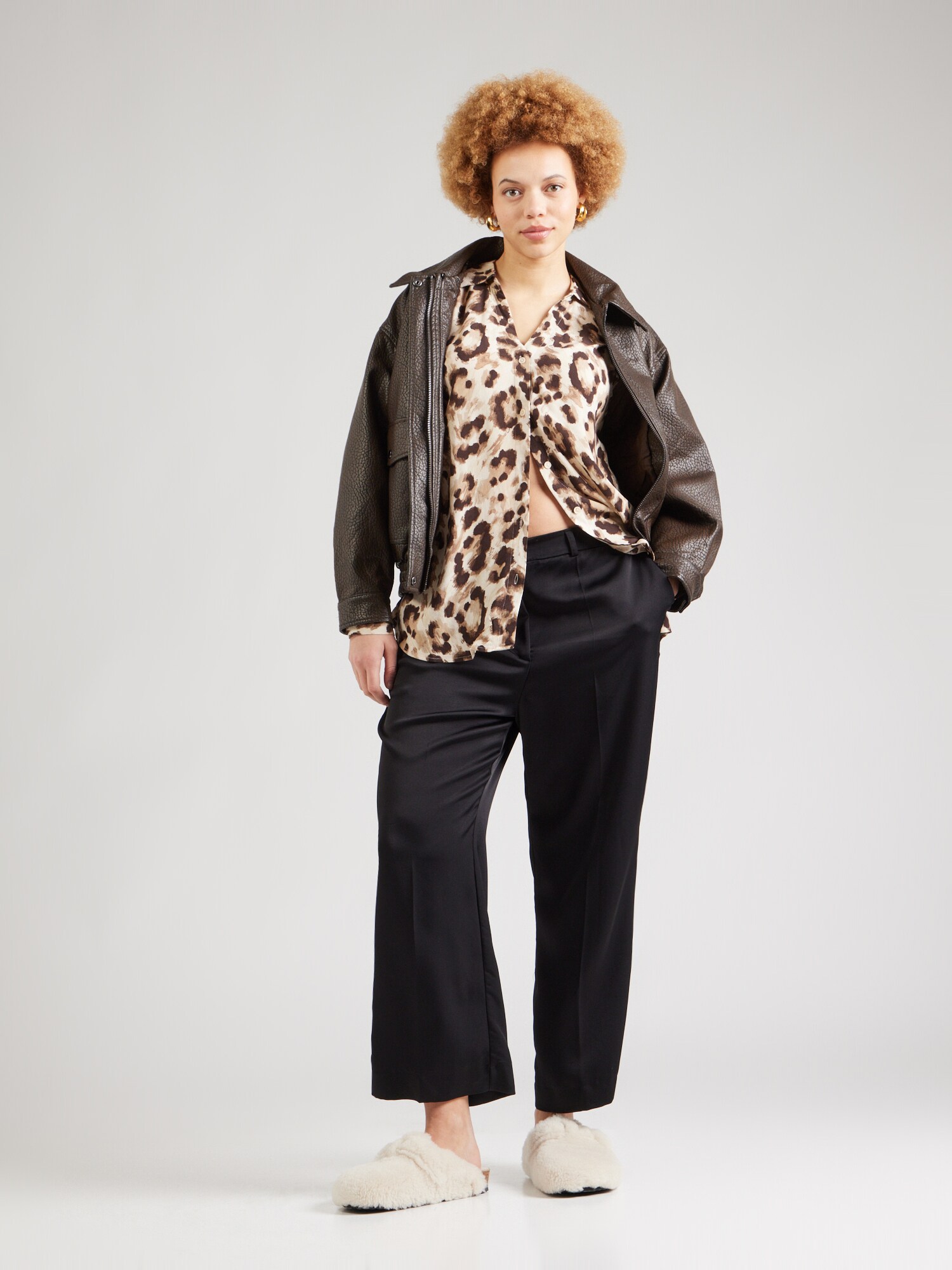 Vero Moda Curve Blúzka 'VMCAnna' krémová / hnedá / svetlohnedá (obrázok 4)