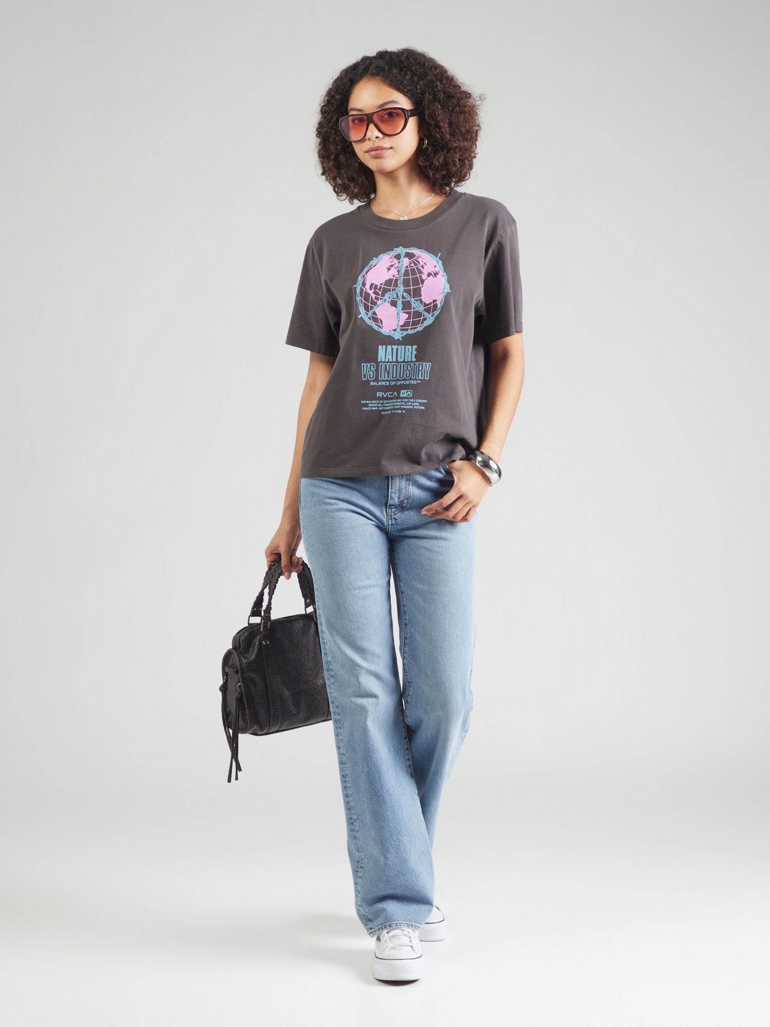 Thumbnail - RVCA T-Shirt GLOBAL