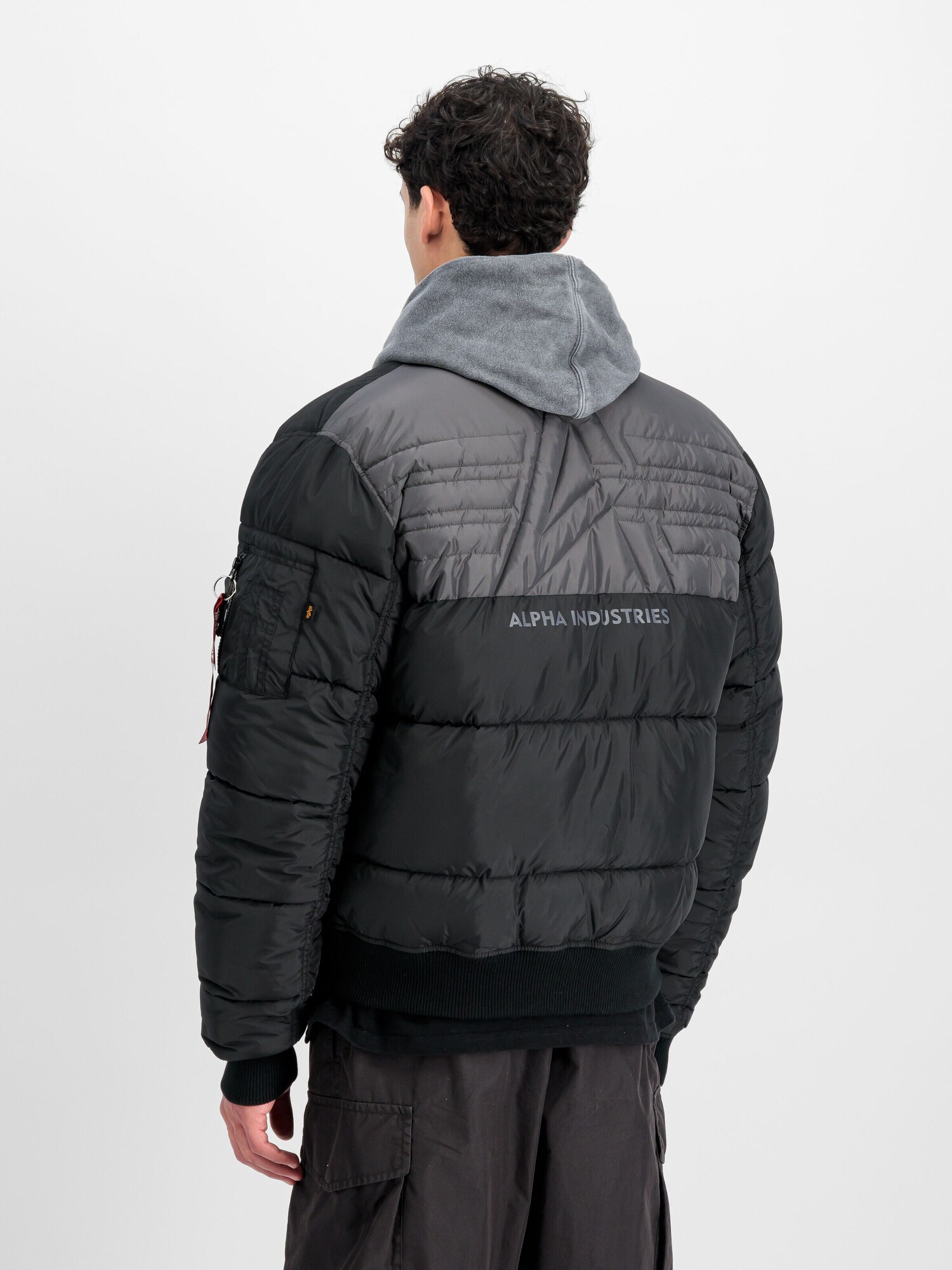 ALPHA INDUSTRIES Chaqueta de entretiempo  negro – imagen 16