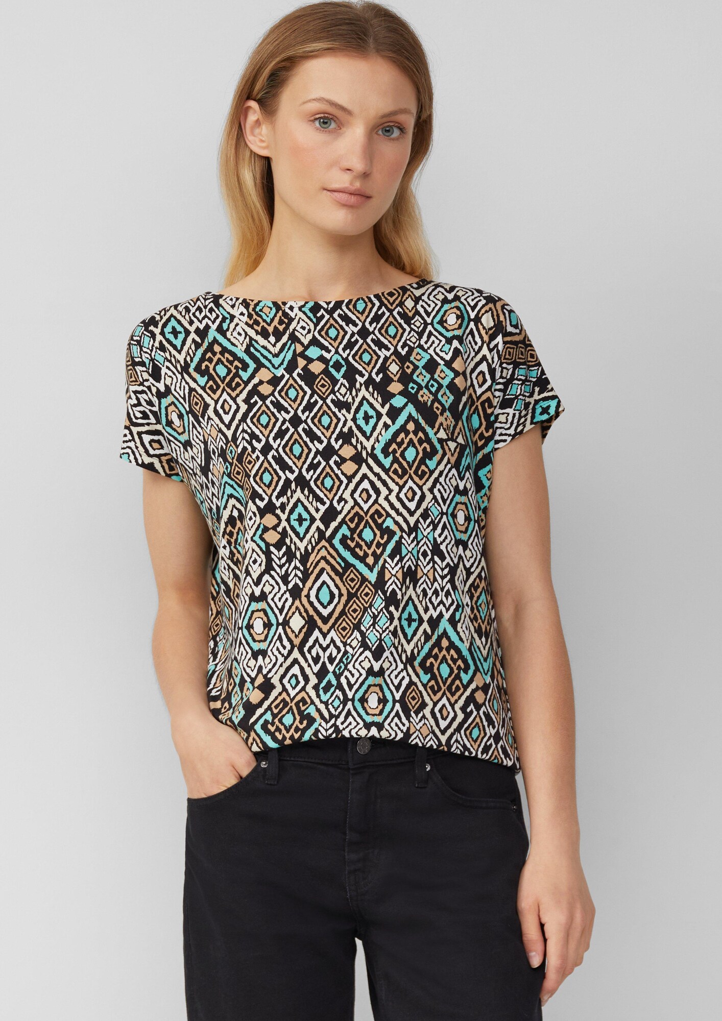 Thumbnail - T-Shirt