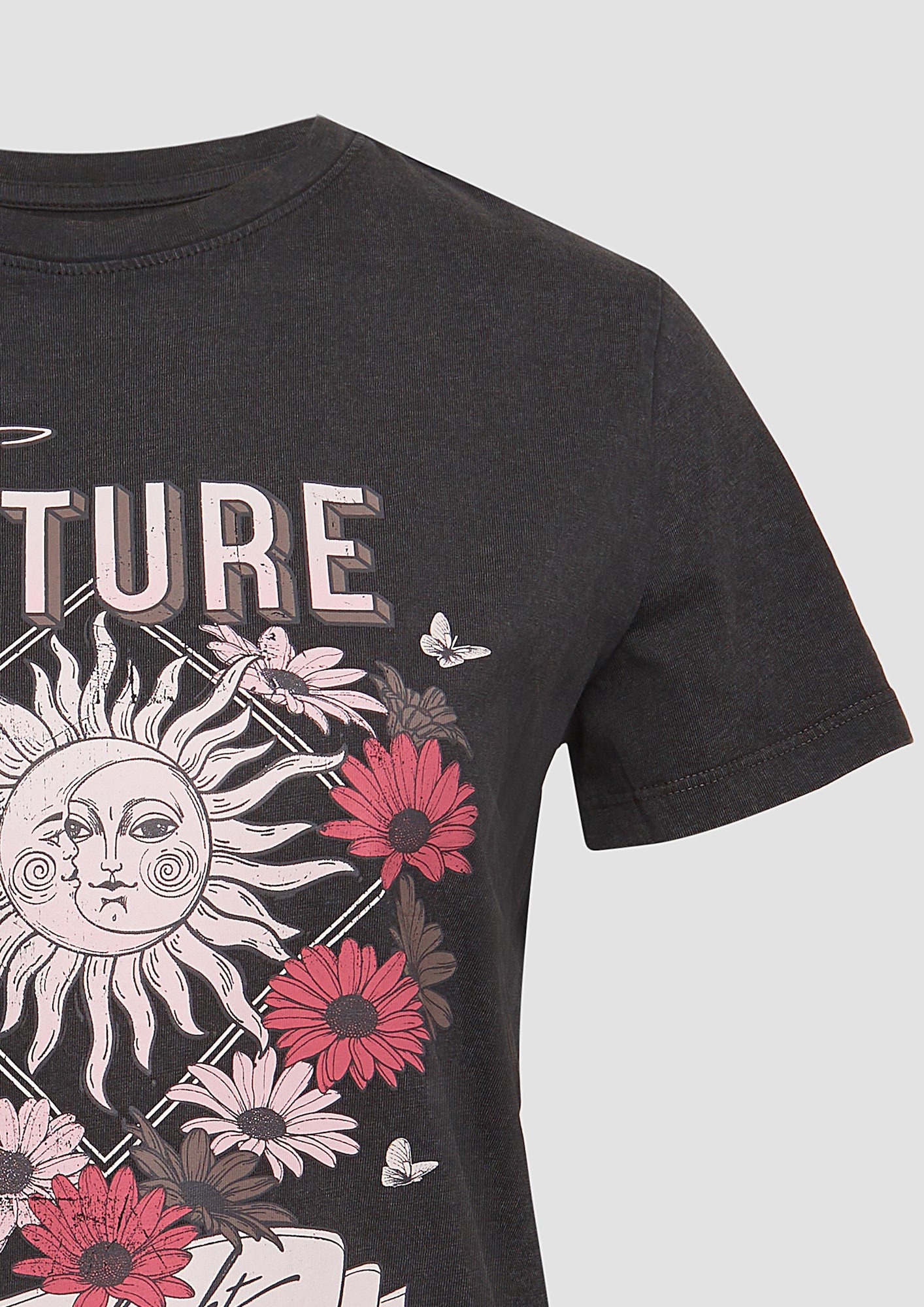 Thumbnail - T-Shirt