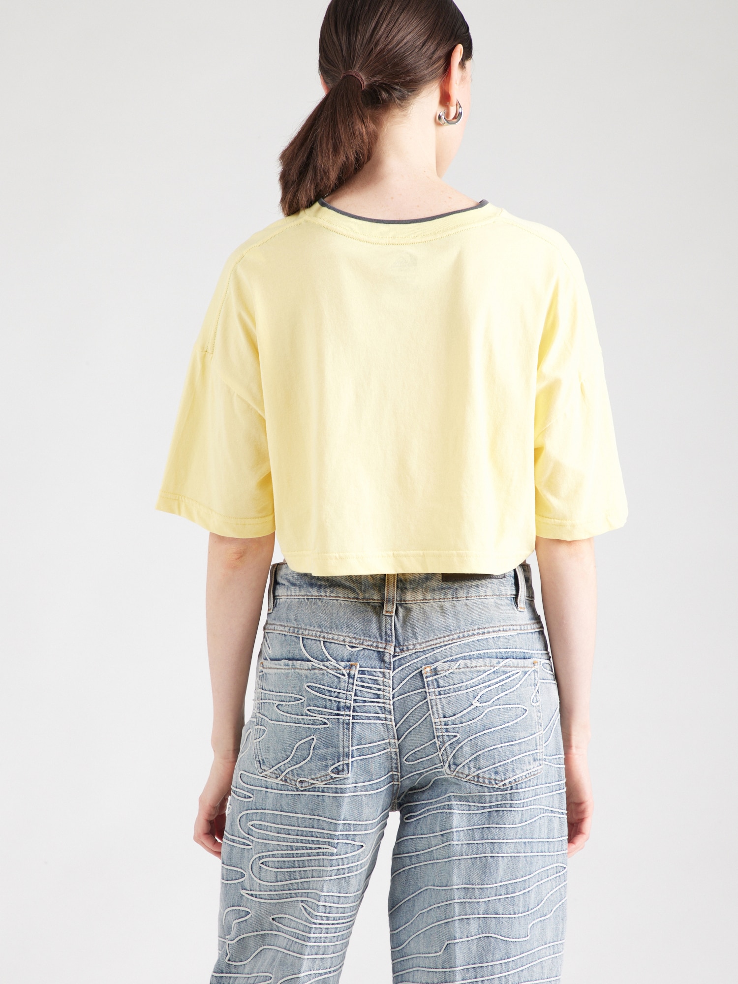 Thumbnail - T-Shirt