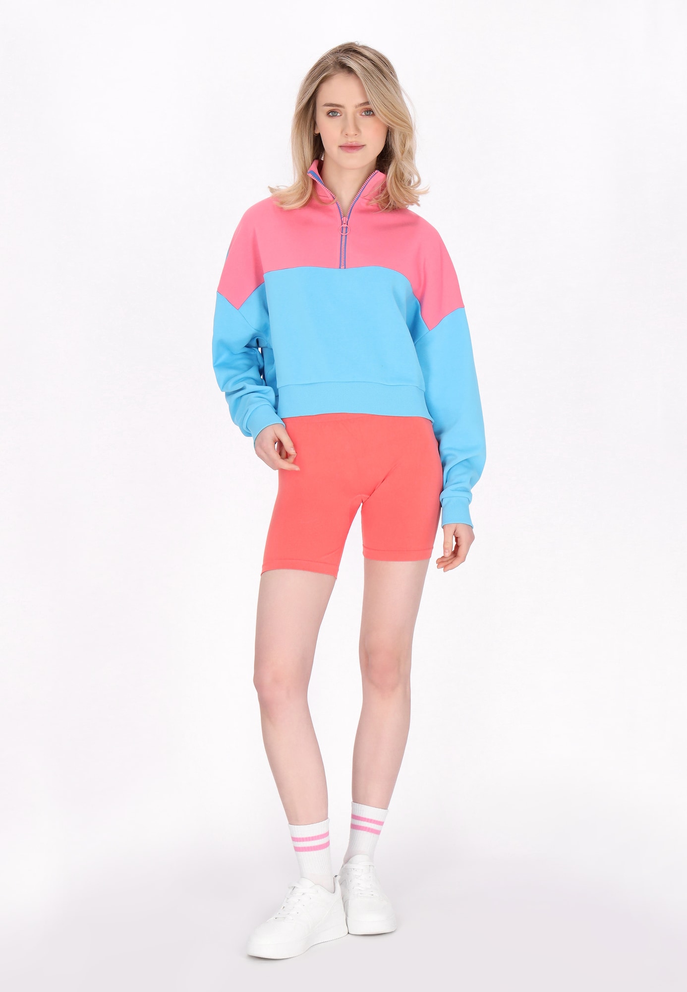Thumbnail - myMo ATHLSR Sweatshirt Comfy