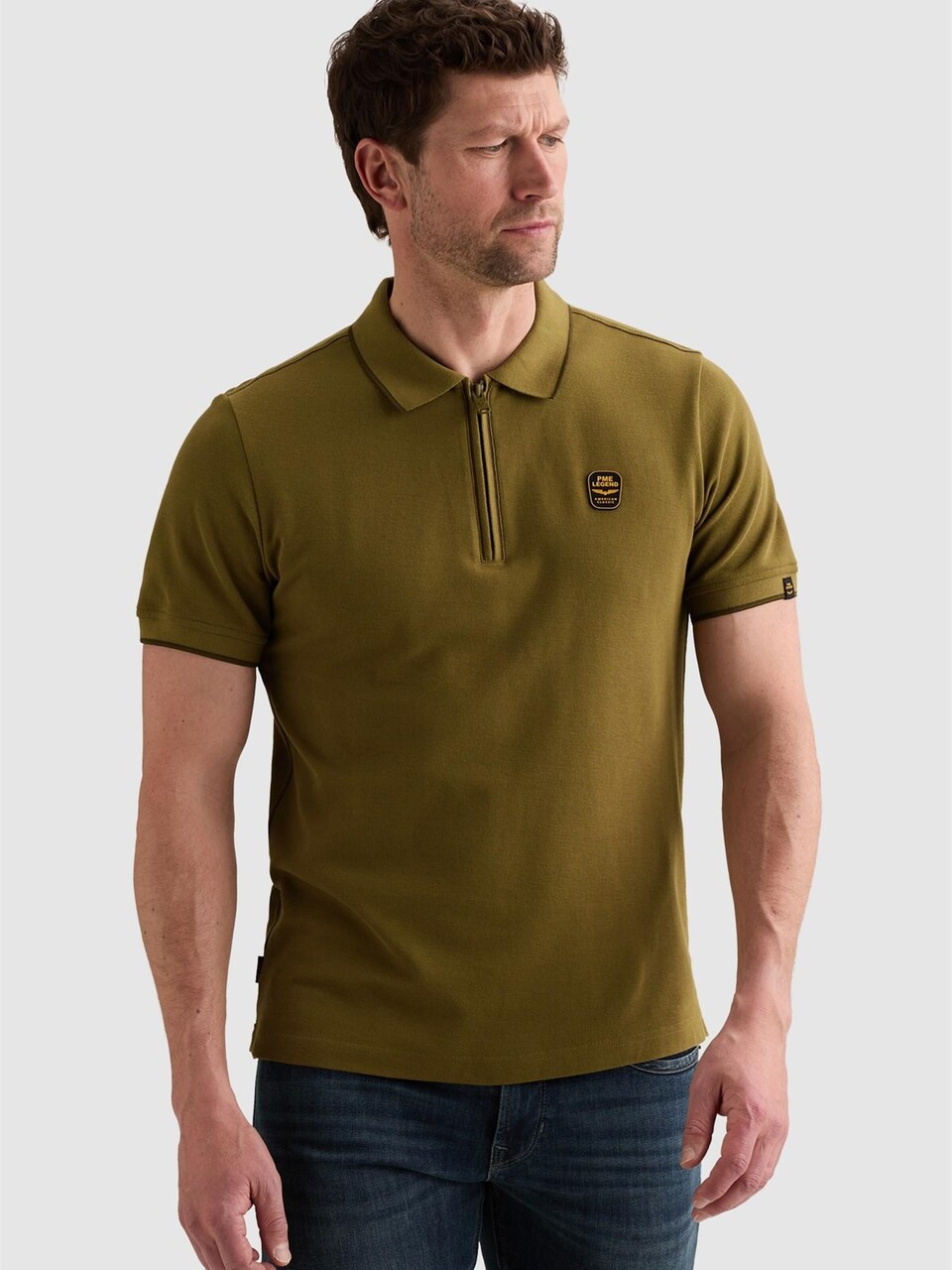 T-shirt 'Polo shirt in piqué with zipper closure'