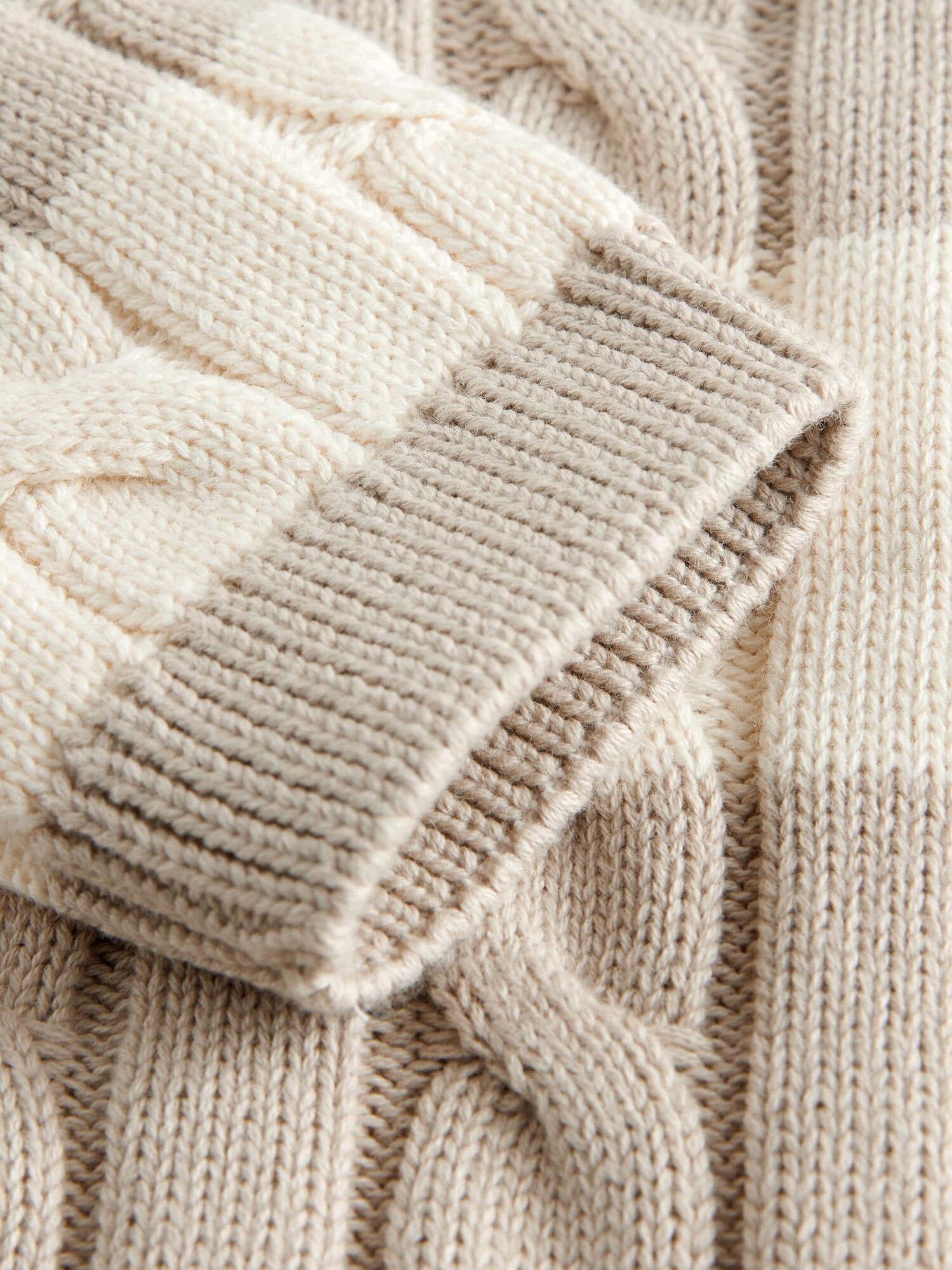 Thumbnail - Next Pullover
